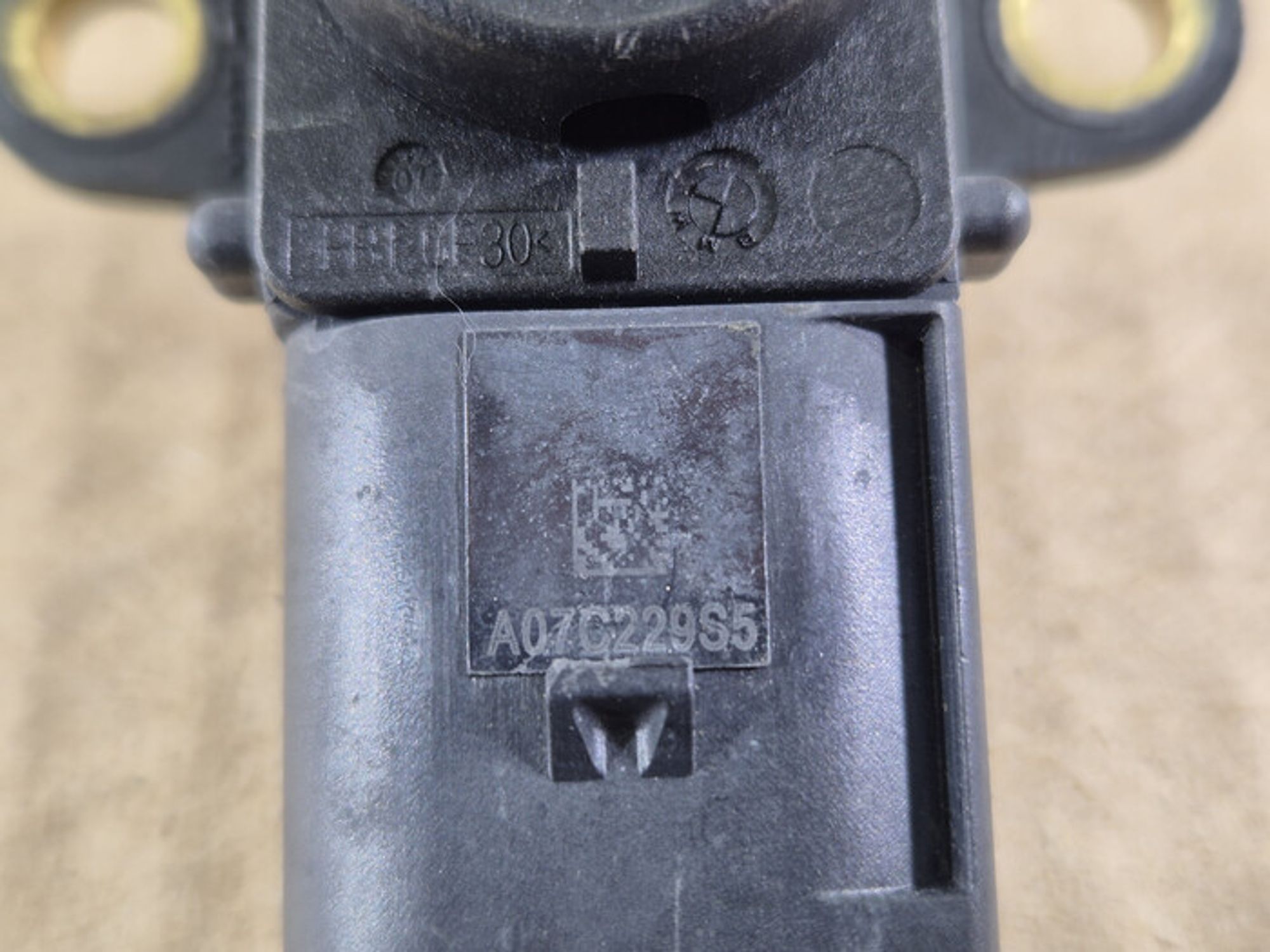 https://ycs.partsauto.market/partsauto-images/thmbs/78ee0fb3787e2dce013ed29fc8a1120c/31efe83e7205d282a08cbd337b89fa21/88566b56819ba3a06d2fcb065501ef2c.jpg