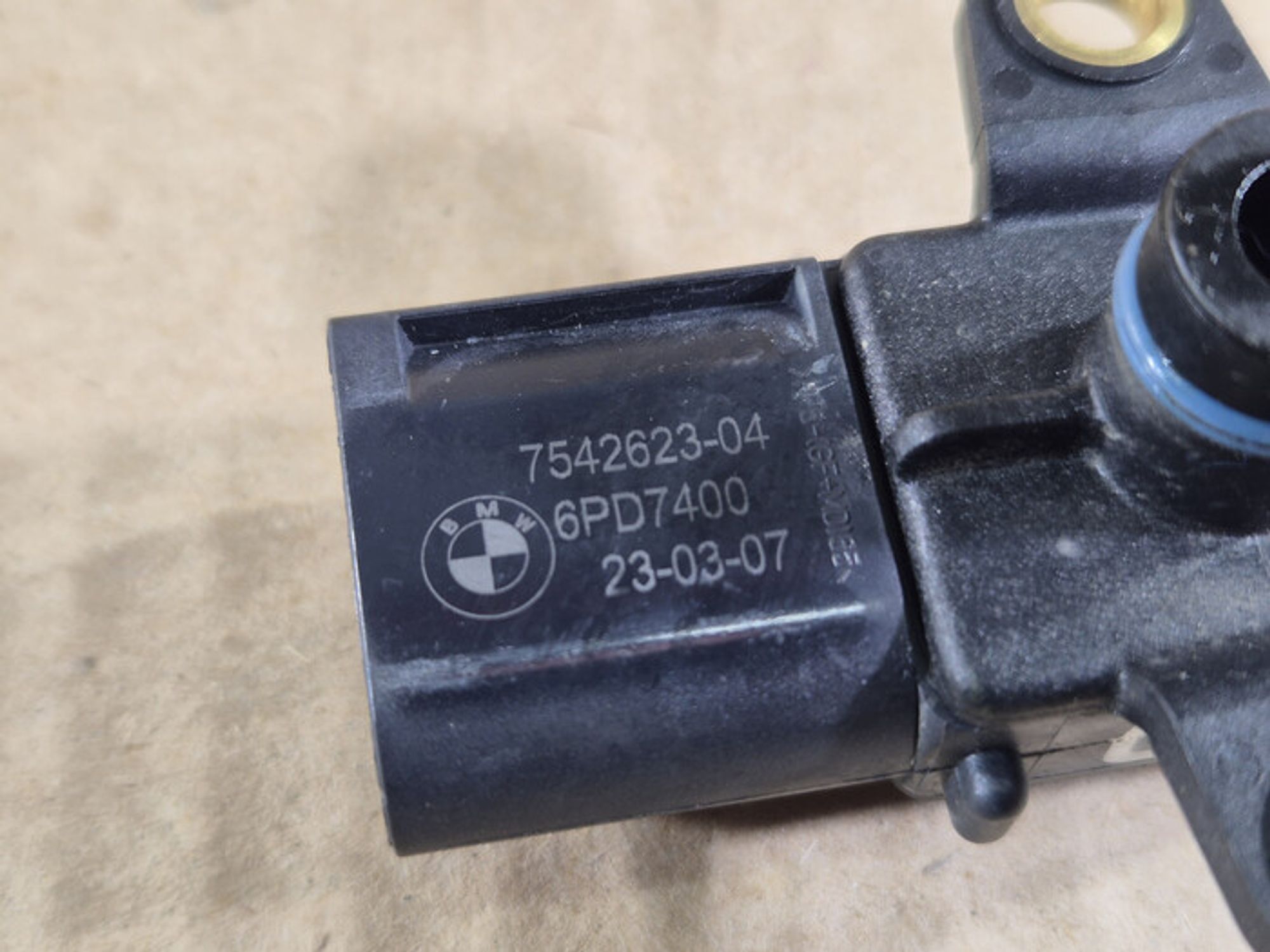 https://ycs.partsauto.market/partsauto-images/thmbs/78ee0fb3787e2dce013ed29fc8a1120c/31efe83e7205d282a08cbd337b89fa21/9e04ece1af00fe48e1d8c5b89a76d4c1.jpg