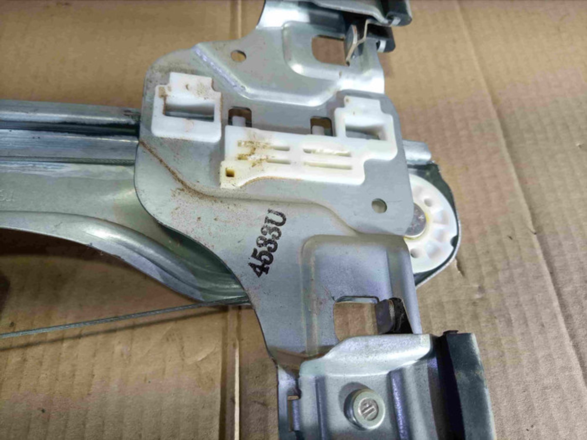 https://ycs.partsauto.market/partsauto-images/thmbs/78ee0fb3787e2dce013ed29fc8a1120c/31f97b28db39b562d7a66d67f0c50e6e/bf445865bc29ce9af439253ce0a9acd4.jpg