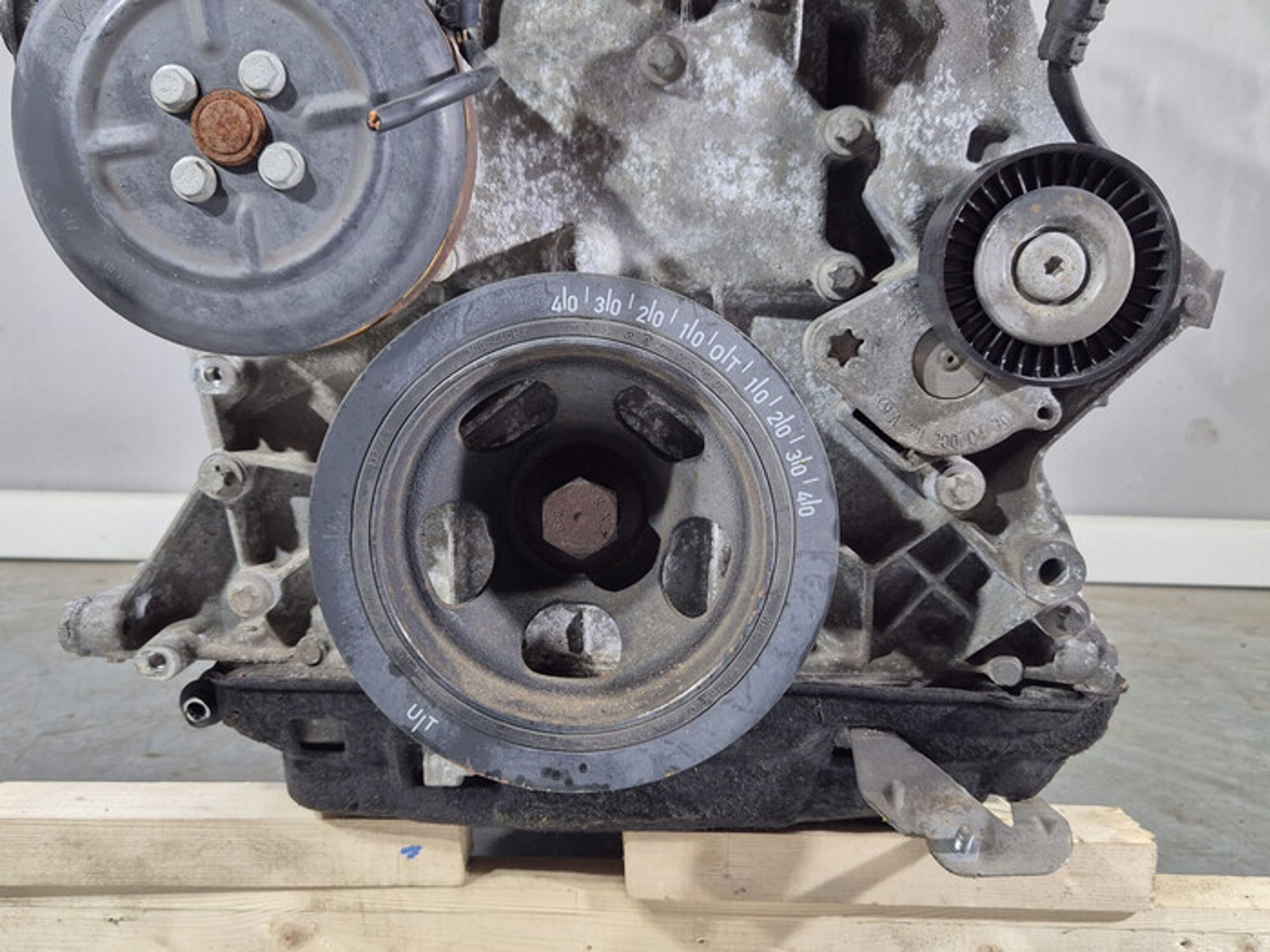 https://ycs.partsauto.market/partsauto-images/thmbs/78ee0fb3787e2dce013ed29fc8a1120c/3660d8dfd9534a8fe6968c78a092ce74/2df5adb9fae07718e033486694751e90.jpg
