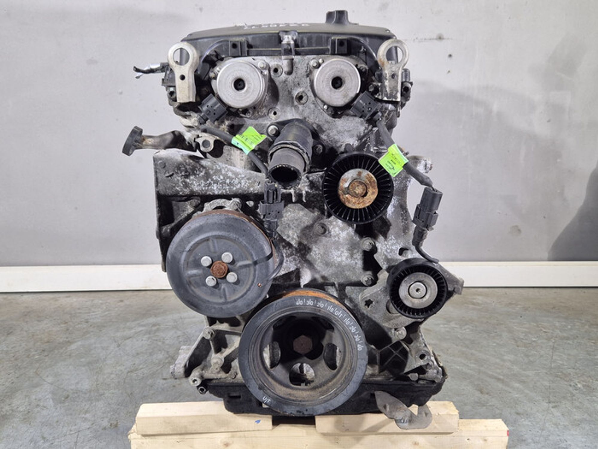 https://ycs.partsauto.market/partsauto-images/thmbs/78ee0fb3787e2dce013ed29fc8a1120c/3660d8dfd9534a8fe6968c78a092ce74/cbe9804e59b4e5ab18f46c1661fa8644.jpg