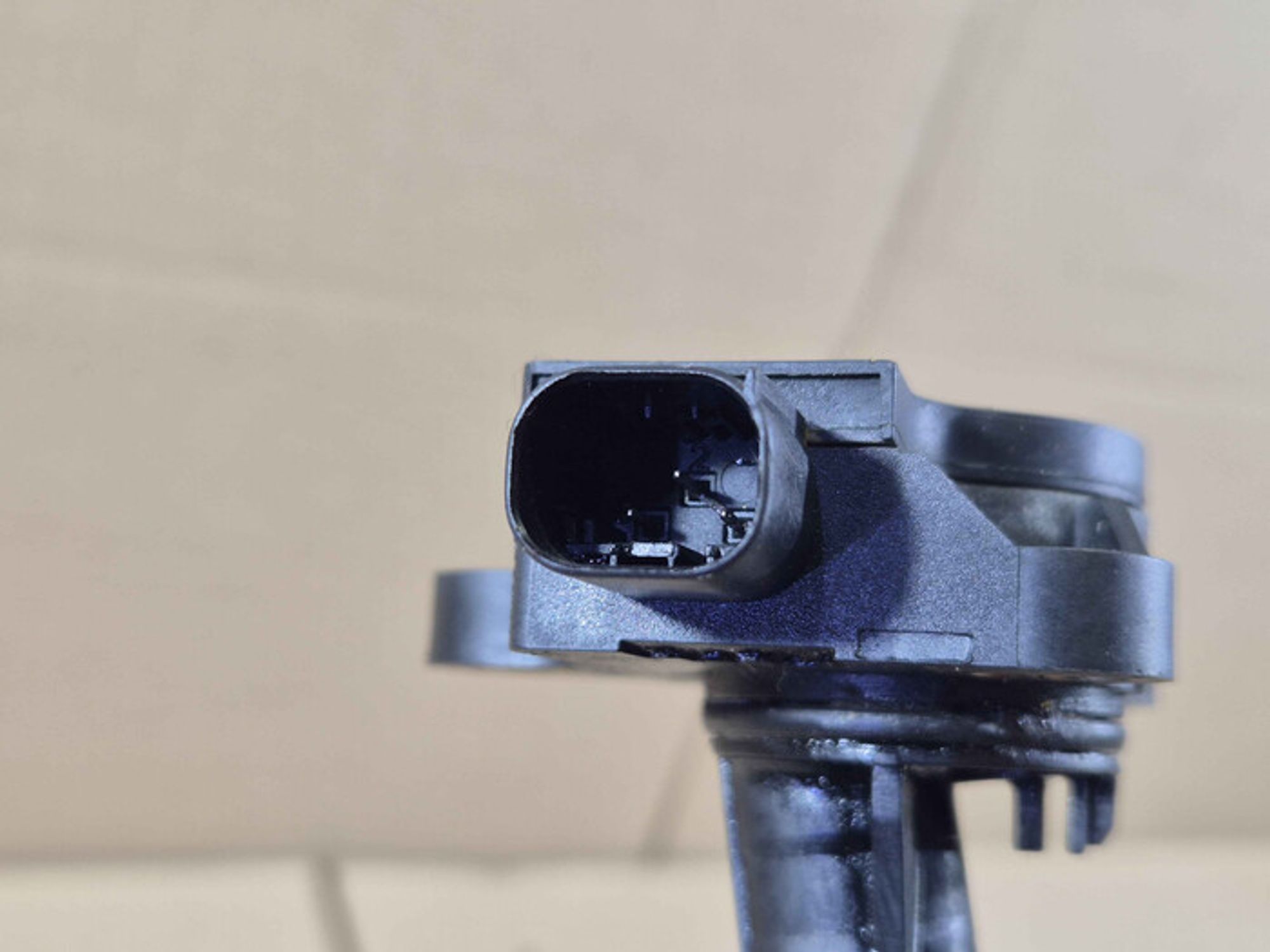 https://ycs.partsauto.market/partsauto-images/thmbs/78ee0fb3787e2dce013ed29fc8a1120c/3753cc5e180f95979d0d2ec78565dc7c/01a7743d0090fe6a3359692012fdb931.jpg