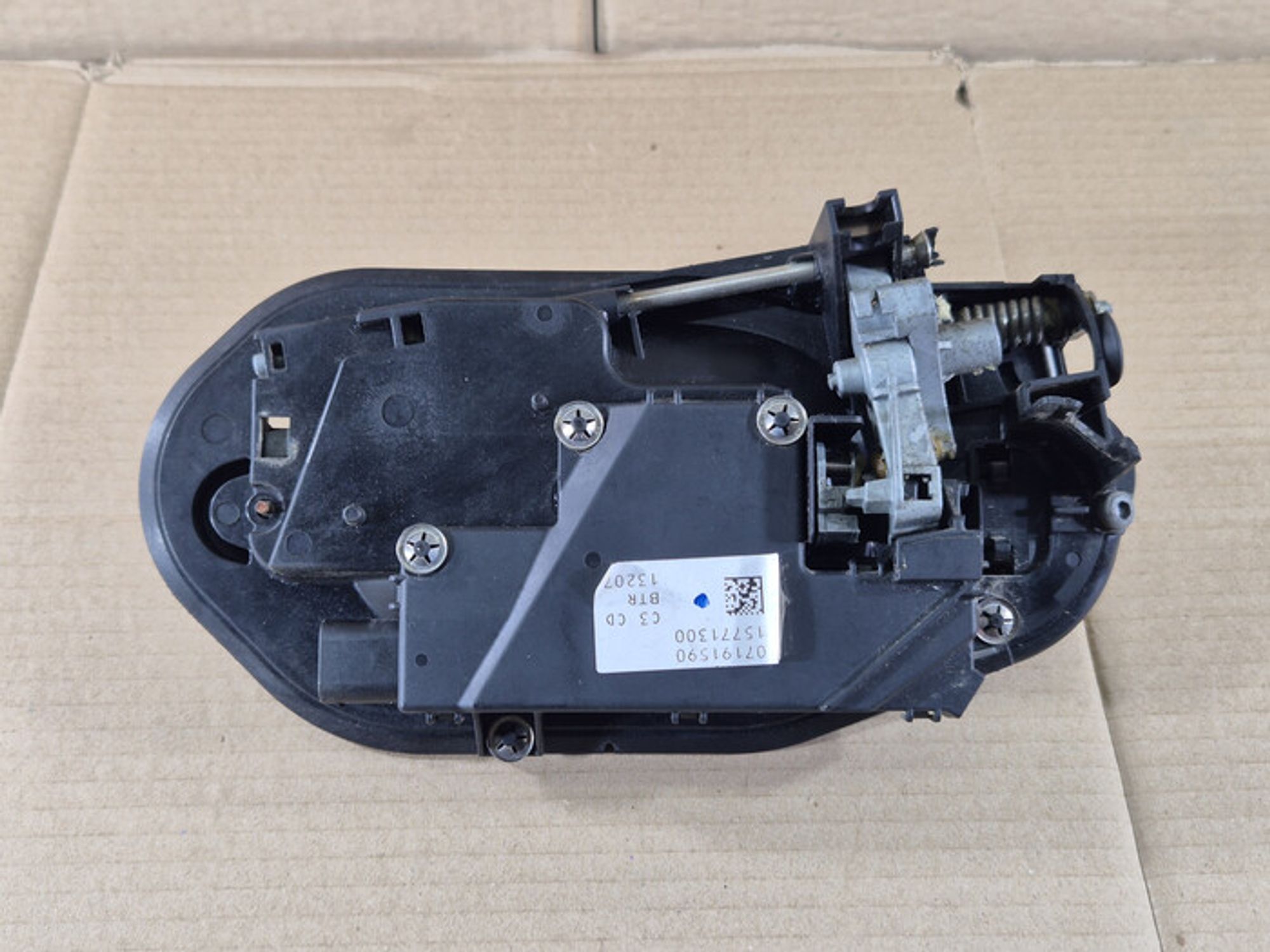 https://ycs.partsauto.market/partsauto-images/thmbs/78ee0fb3787e2dce013ed29fc8a1120c/3964b8aca8aaa0149c62ddb8806d1374/c355ae52195eef5b88bf763ef9d6e563.jpg