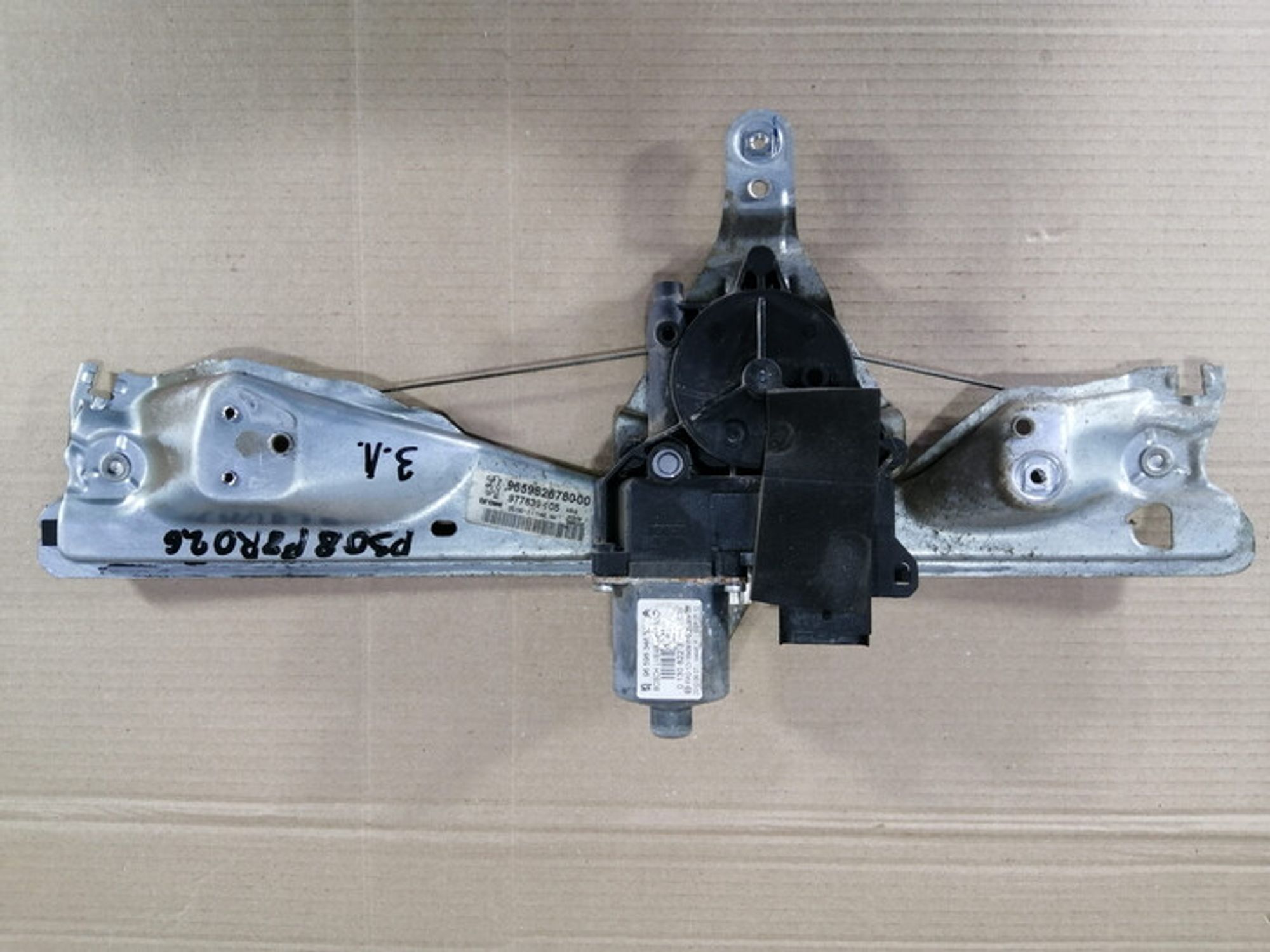 https://ycs.partsauto.market/partsauto-images/thmbs/78ee0fb3787e2dce013ed29fc8a1120c/3abc9ede72a87b7fee2c0f8bf248bbd3/062a342dbc1b84511d78b9e3baa6036f.jpg