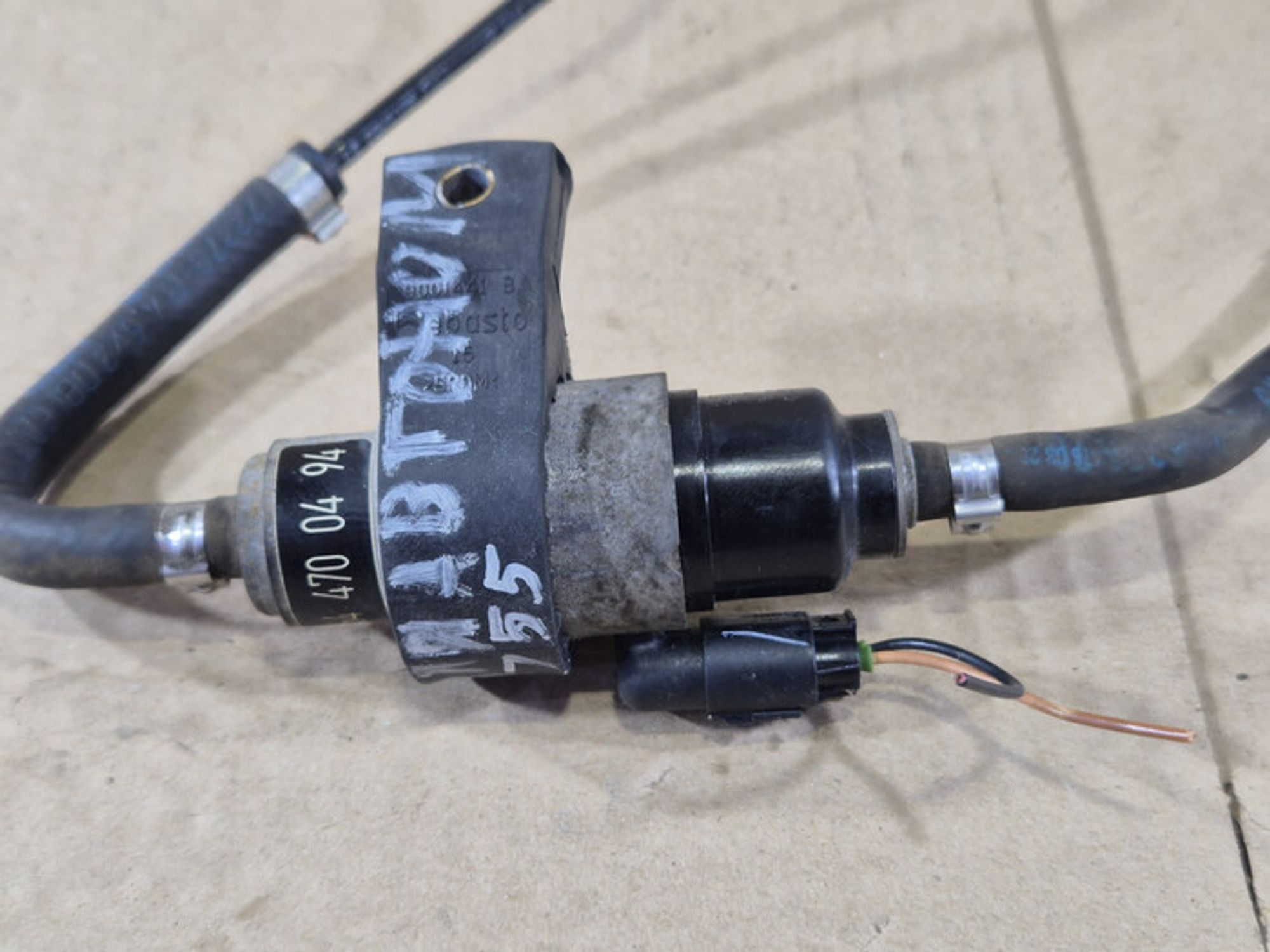 https://ycs.partsauto.market/partsauto-images/thmbs/78ee0fb3787e2dce013ed29fc8a1120c/3ae27d08bfc43193ef8d0a1a9f468250/1fe52f8532a1c5c22845c1a6d8c06d84.jpg