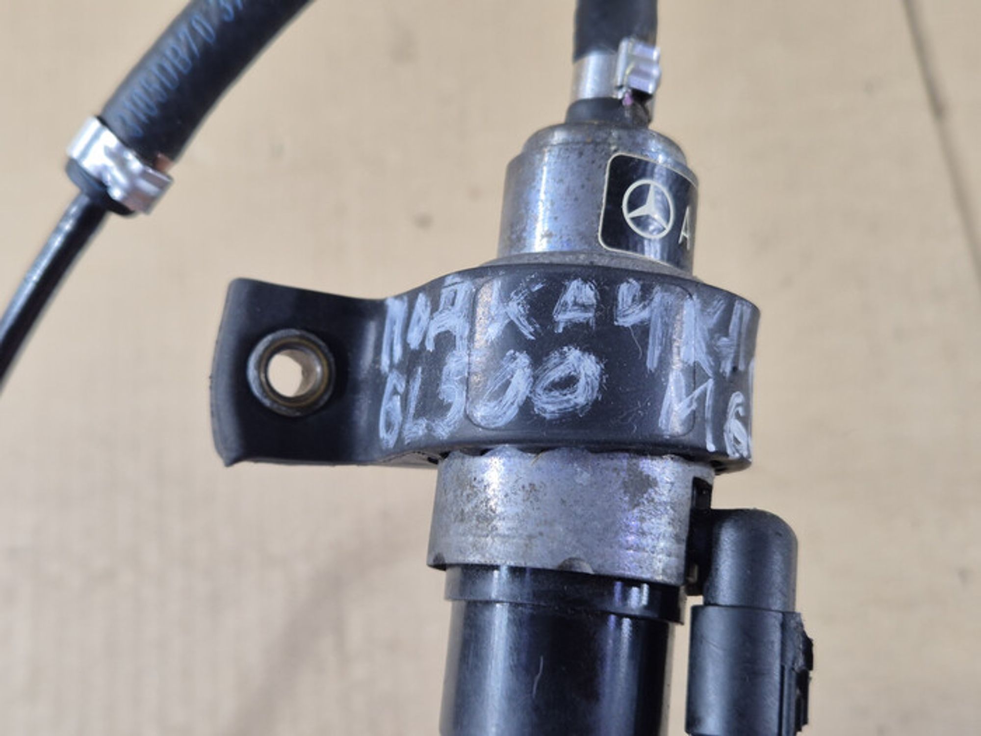 https://ycs.partsauto.market/partsauto-images/thmbs/78ee0fb3787e2dce013ed29fc8a1120c/3ae27d08bfc43193ef8d0a1a9f468250/8807f5431578c6f8d00e895e801ce0b9.jpg
