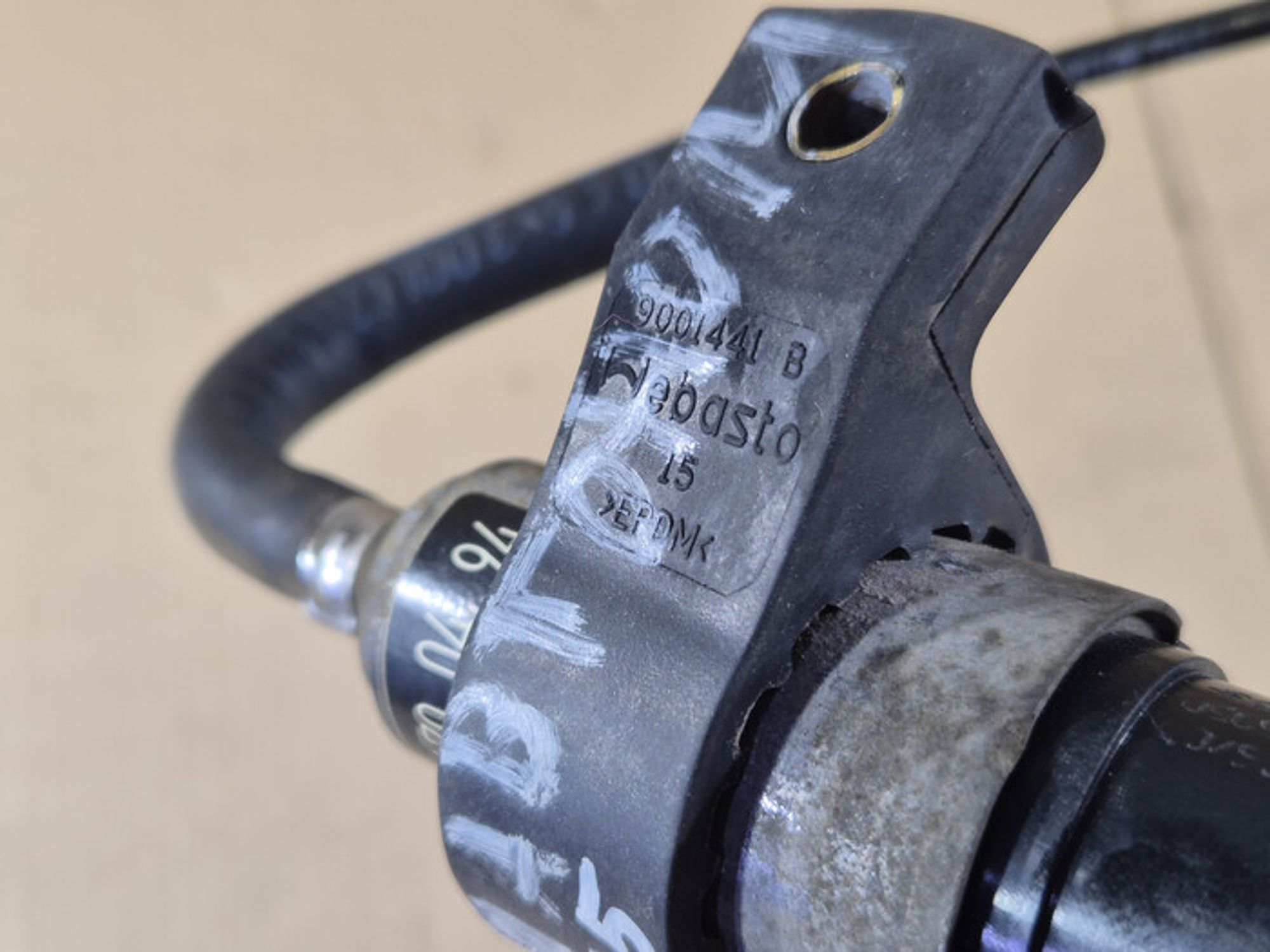 https://ycs.partsauto.market/partsauto-images/thmbs/78ee0fb3787e2dce013ed29fc8a1120c/3ae27d08bfc43193ef8d0a1a9f468250/e2ad1f8b56b09da7996e3fd195fcf6a0.jpg