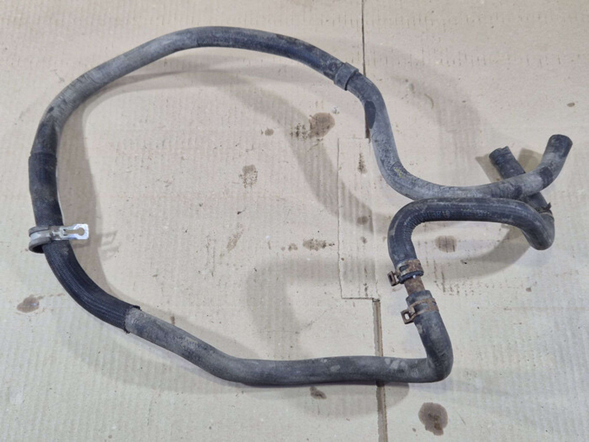 https://ycs.partsauto.market/partsauto-images/thmbs/78ee0fb3787e2dce013ed29fc8a1120c/3af647974aae69bb22dc02f17747c3dc/7693217f330d67f7de79bbb953500263.jpg