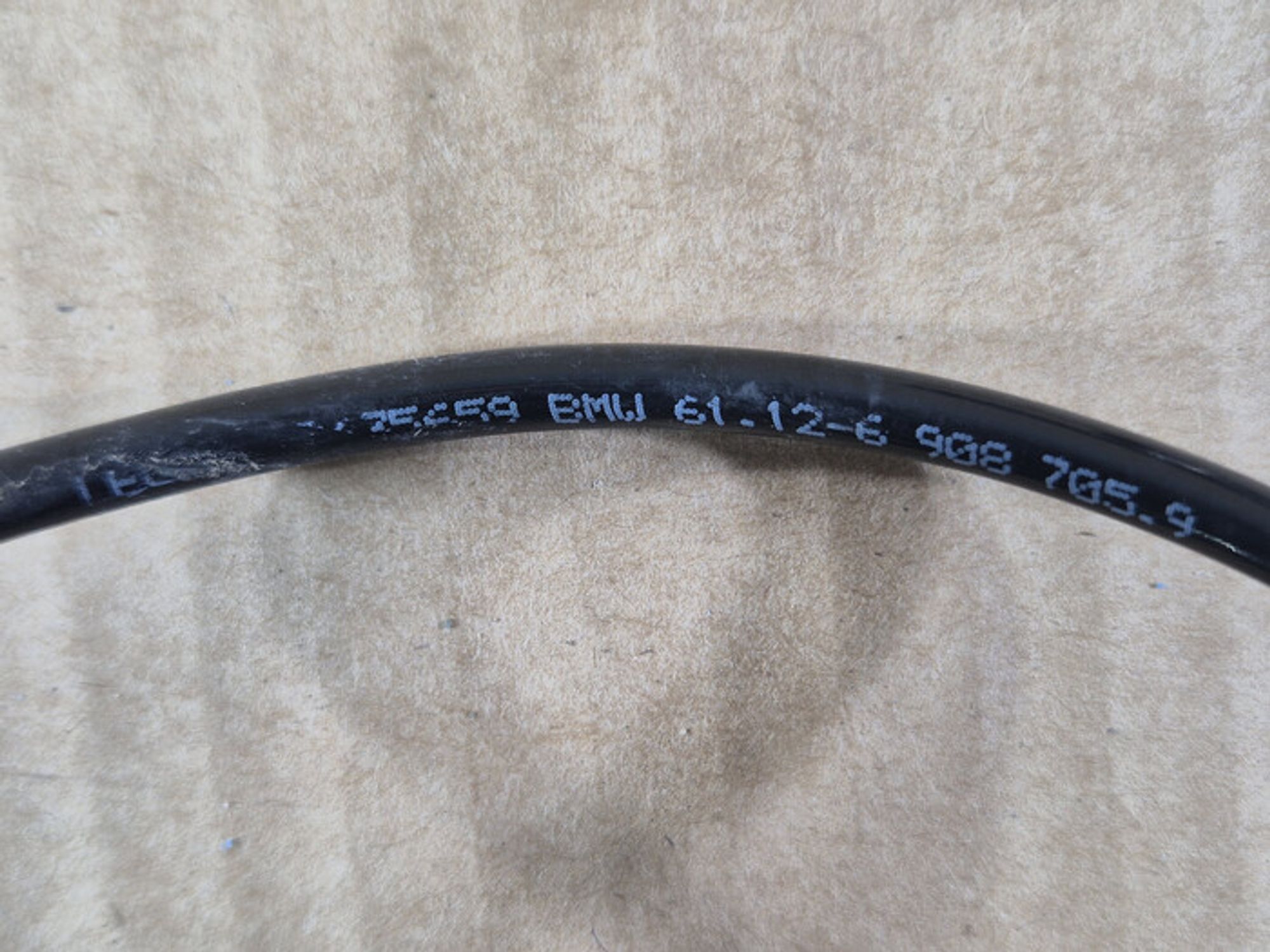 https://ycs.partsauto.market/partsauto-images/thmbs/78ee0fb3787e2dce013ed29fc8a1120c/3babf3c1572ed320fbe5e1279b997367/144bb620c1730420e2018c25dc513c4a.jpg