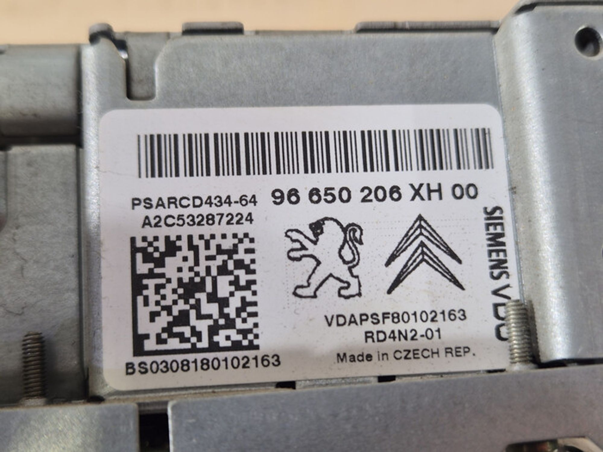 https://ycs.partsauto.market/partsauto-images/thmbs/78ee0fb3787e2dce013ed29fc8a1120c/3c7e5993e8d0b28ecfa5ce97f67fa036/1324ff49fda46204500b3813590bfbc5.jpg