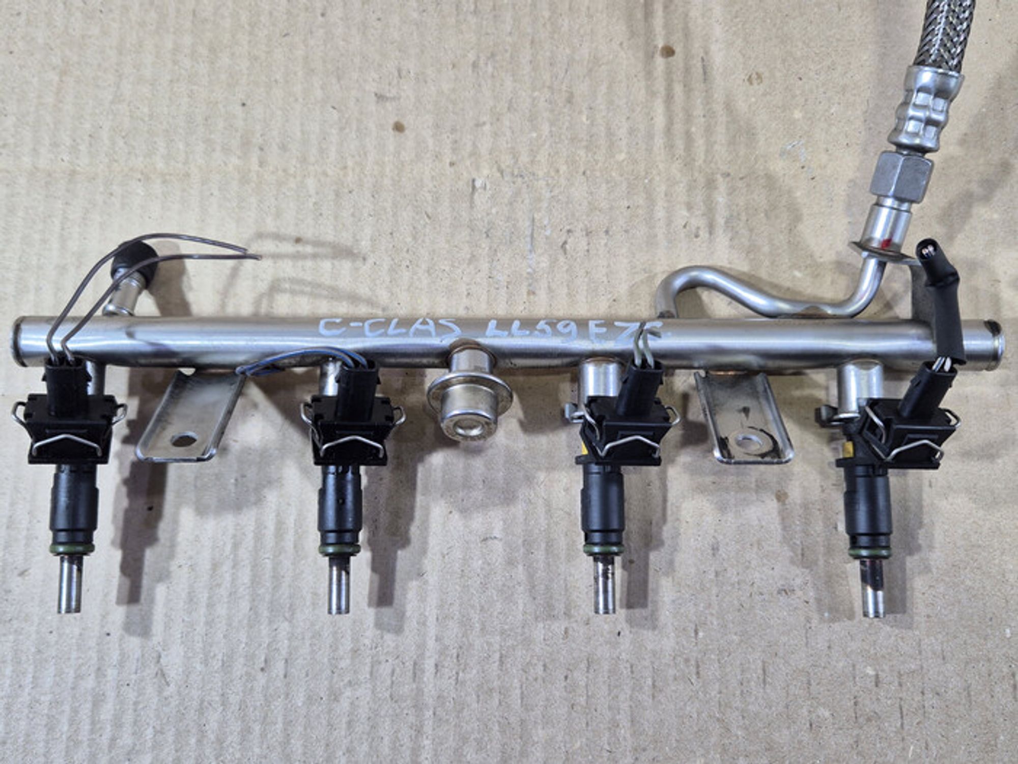 https://ycs.partsauto.market/partsauto-images/thmbs/78ee0fb3787e2dce013ed29fc8a1120c/3fc15bc735e11aa46c5639f9e0895b5b/0c2668c58d167cdba758e4a71969e65a.jpg