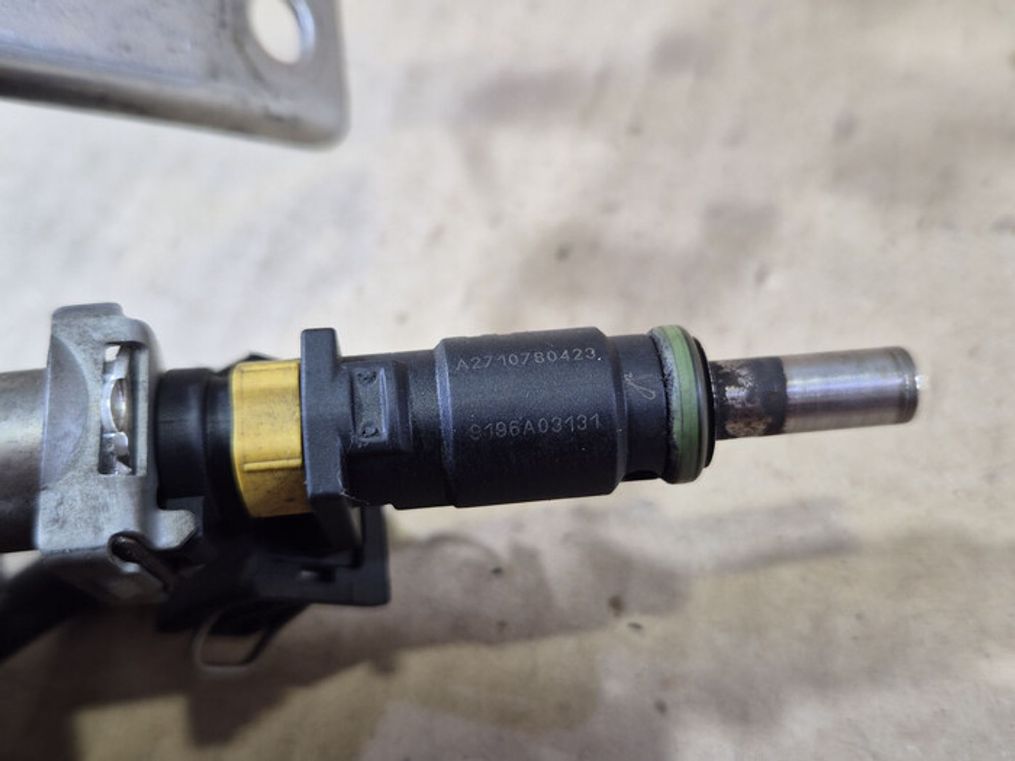 https://ycs.partsauto.market/partsauto-images/thmbs/78ee0fb3787e2dce013ed29fc8a1120c/3fc15bc735e11aa46c5639f9e0895b5b/79444202dcb273716246e76311e3309d.jpg