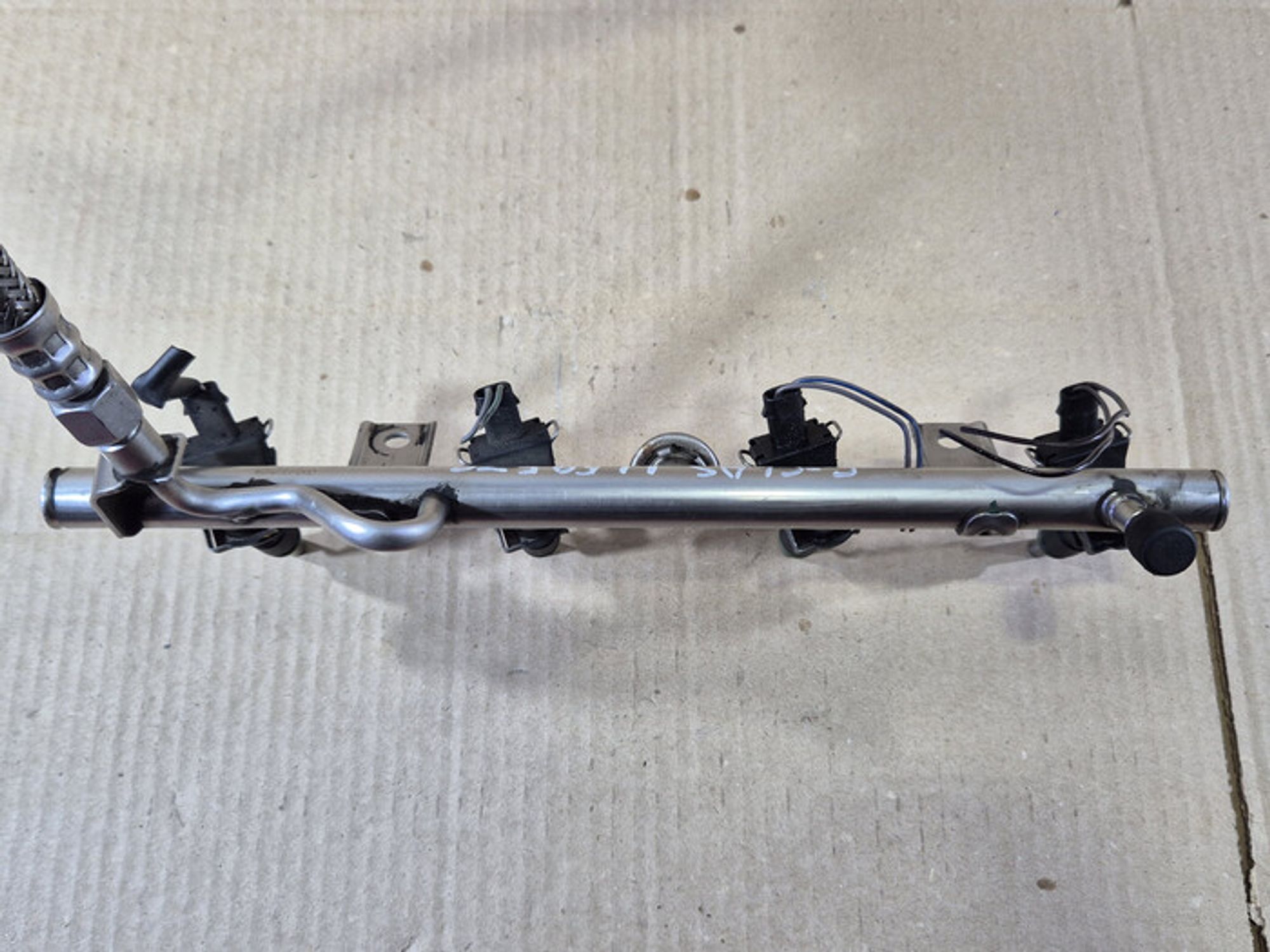 https://ycs.partsauto.market/partsauto-images/thmbs/78ee0fb3787e2dce013ed29fc8a1120c/3fc15bc735e11aa46c5639f9e0895b5b/dfd1d3fa8b4a9339369b789ad3b95961.jpg