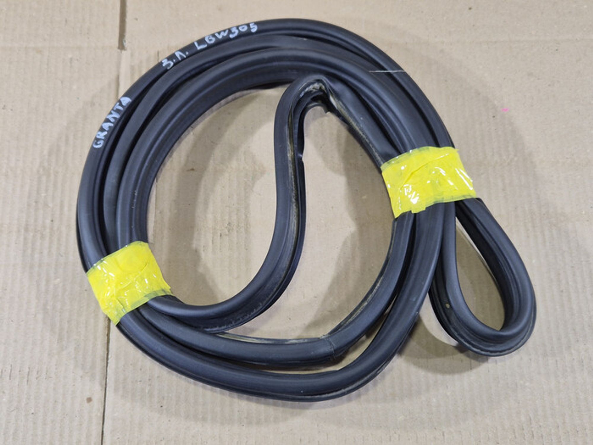 https://ycs.partsauto.market/partsauto-images/thmbs/78ee0fb3787e2dce013ed29fc8a1120c/40168964554b8ccc41c569f43defadf2/dae1dcf2e14bf1192b5409eeb9ef5494.jpg