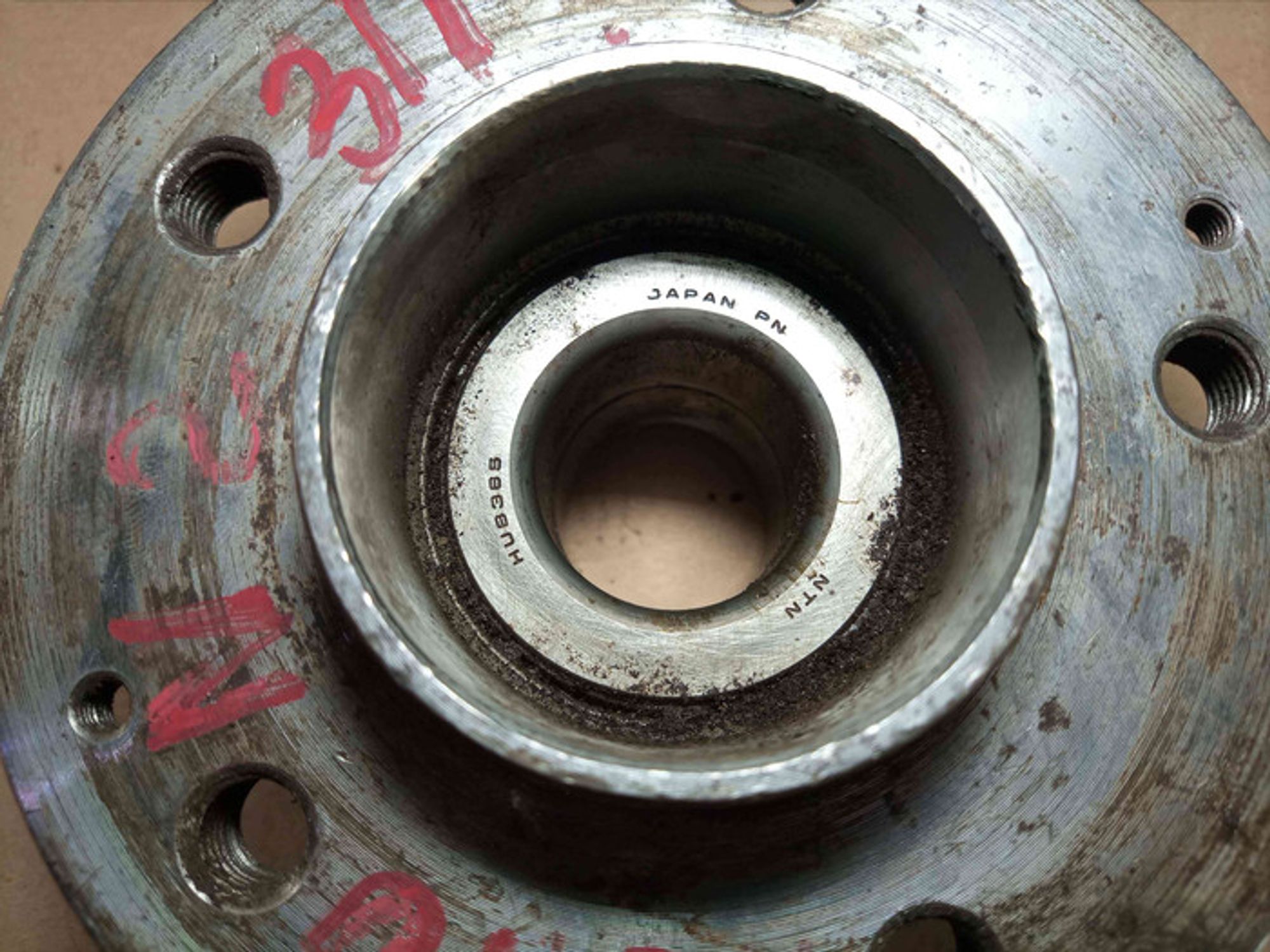 https://ycs.partsauto.market/partsauto-images/thmbs/78ee0fb3787e2dce013ed29fc8a1120c/40b4e5f64d9c39edd5b495e8eb326395/5a22616f9fb66c61cbf0c4f45ac780a3.jpg