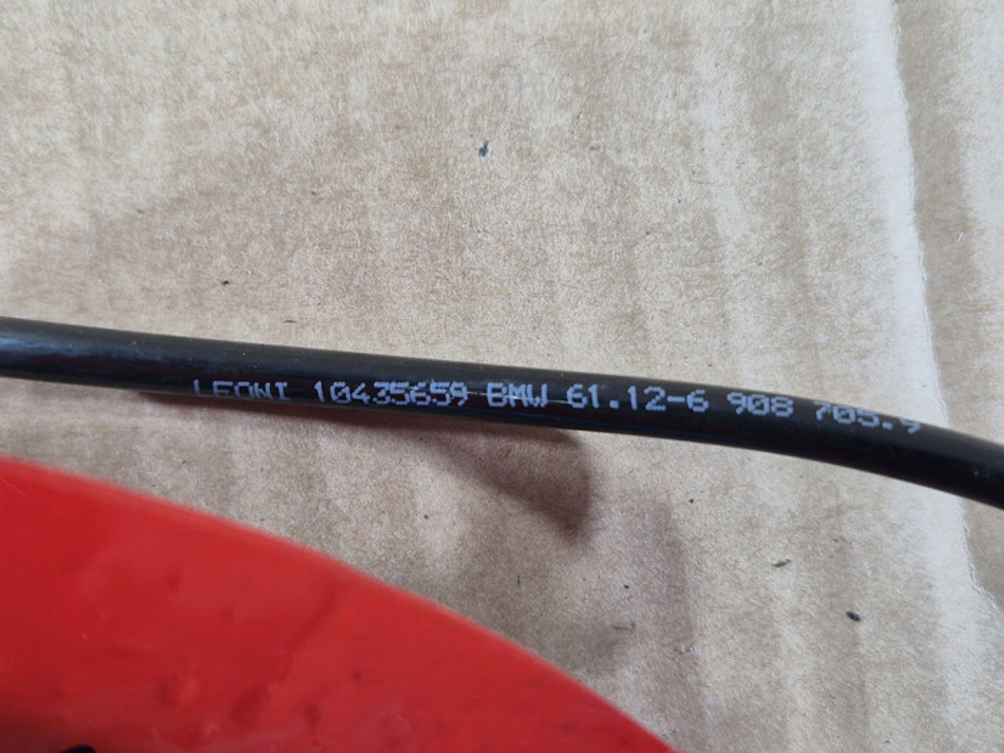 https://ycs.partsauto.market/partsauto-images/thmbs/78ee0fb3787e2dce013ed29fc8a1120c/4122c25aca9e91ce7882333b847a1ebc/1422e7308aa13cf73e0617f88f4e3609.jpg