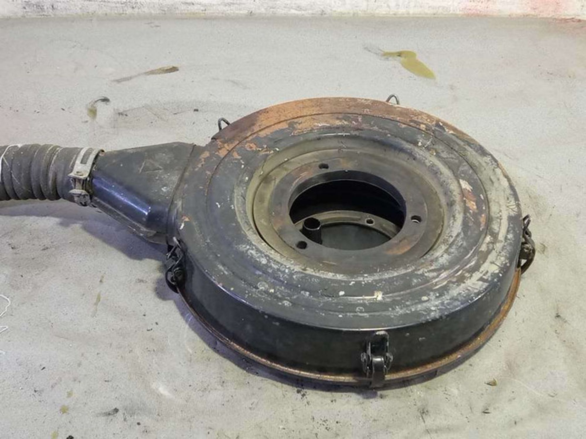https://ycs.partsauto.market/partsauto-images/thmbs/78ee0fb3787e2dce013ed29fc8a1120c/42426532c342c96bba1089d7a778fbaf/b17f3534aa8f5d2b00a8b478b3f1f9e6.jpg