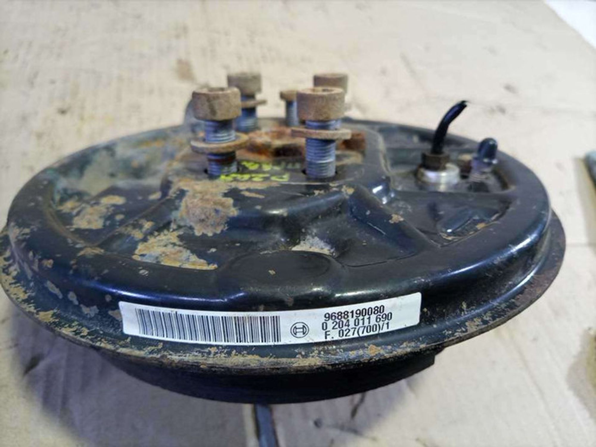 https://ycs.partsauto.market/partsauto-images/thmbs/78ee0fb3787e2dce013ed29fc8a1120c/43733ec01385fd0590565ff8b063b44c/8ffb4ce210f05379b009f2bb7e3ba552.jpg