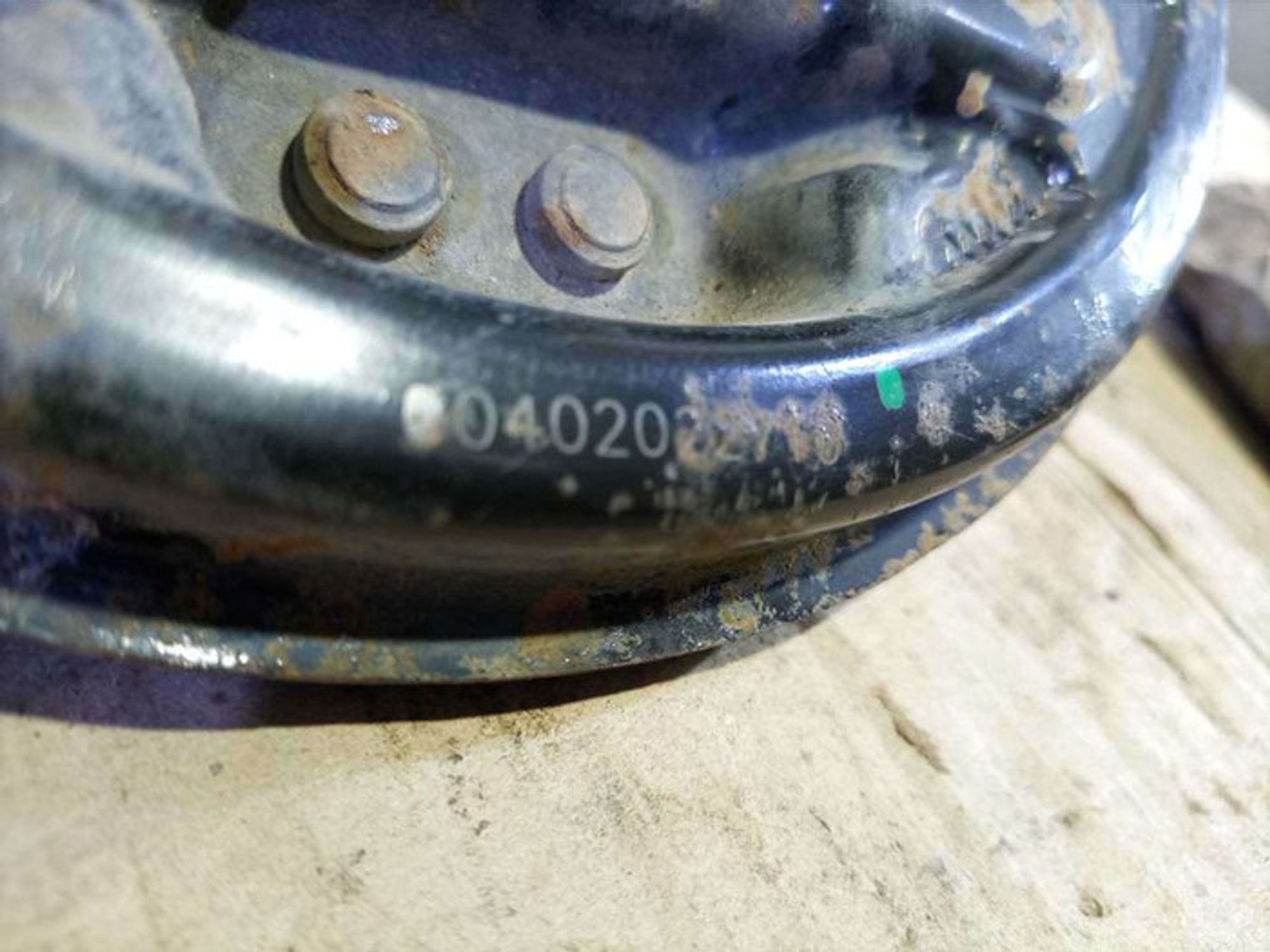 https://ycs.partsauto.market/partsauto-images/thmbs/78ee0fb3787e2dce013ed29fc8a1120c/43733ec01385fd0590565ff8b063b44c/ec32f45dea2e5cc8b465f85c3d023b59.jpg