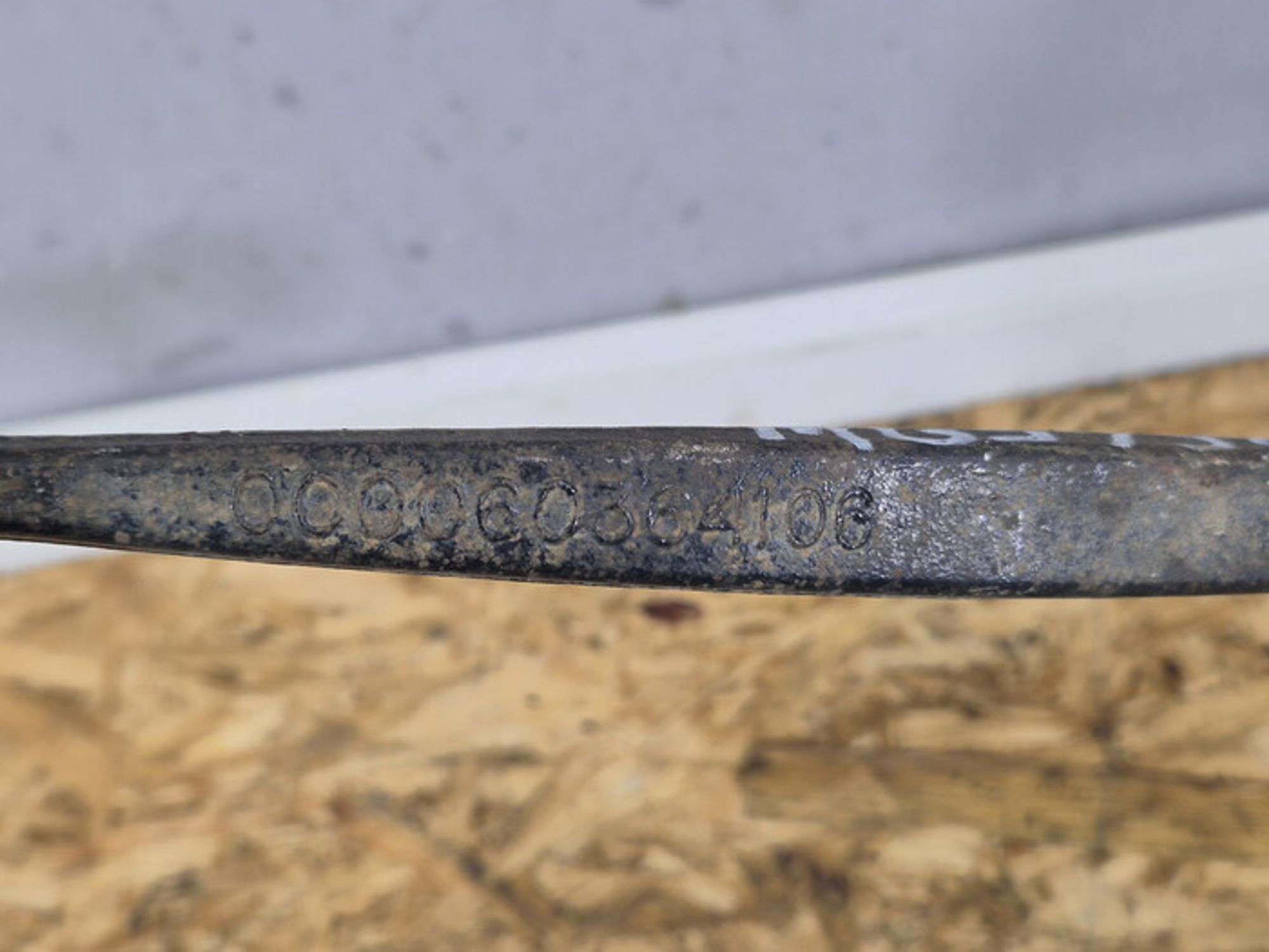 https://ycs.partsauto.market/partsauto-images/thmbs/78ee0fb3787e2dce013ed29fc8a1120c/441ce09abd24f8f22afc978d1df7fcd5/f001f31fb8c54899c7ce3613da9aff72.jpg