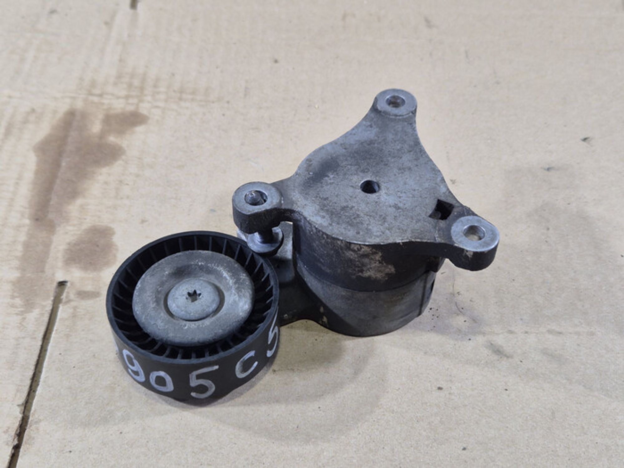 https://ycs.partsauto.market/partsauto-images/thmbs/78ee0fb3787e2dce013ed29fc8a1120c/444891032d99f0f86daaf5345404ffc2/6b57697aefa5cf0e7414c1d7162f5677.jpg