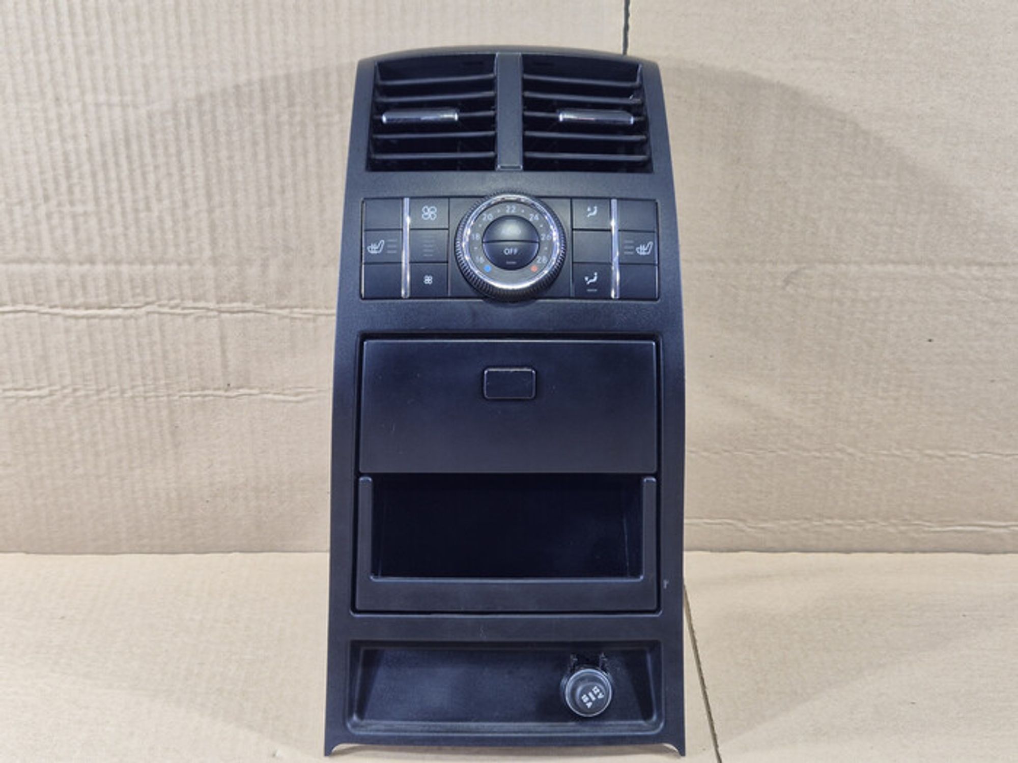 https://ycs.partsauto.market/partsauto-images/thmbs/78ee0fb3787e2dce013ed29fc8a1120c/449892e3b0ad5ebbf58cad814e87c229/847df792173720f11a4ba28ed769a2f2.jpg