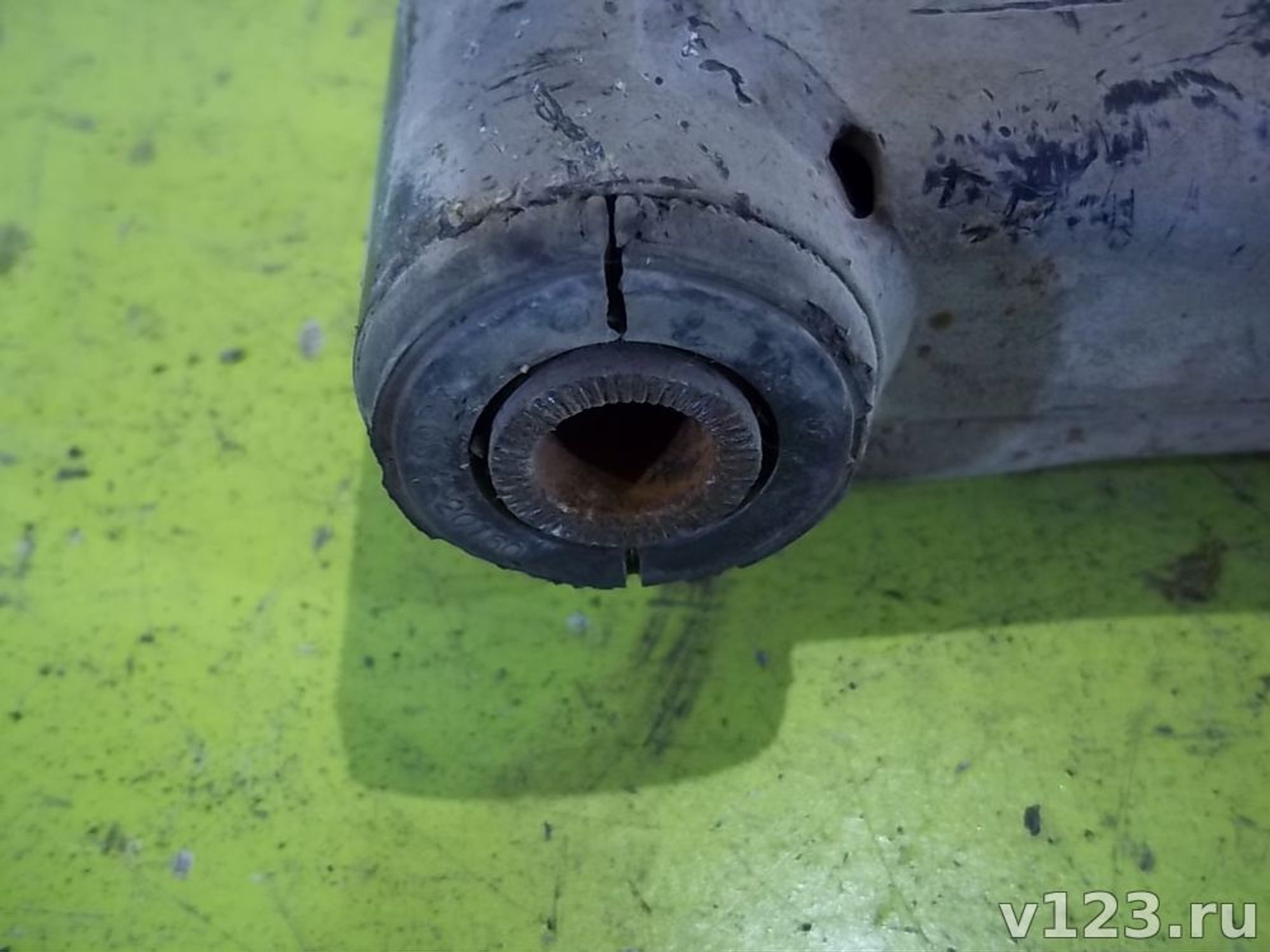 https://ycs.partsauto.market/partsauto-images/thmbs/78ee0fb3787e2dce013ed29fc8a1120c/44e1249e4c95faebe16f2d5efdd3d560/0f993918cd42dbb1fb9bf1808f8bb5b1.jpg