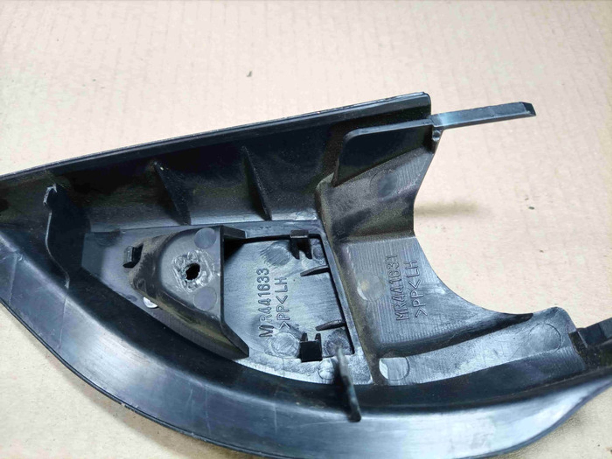 https://ycs.partsauto.market/partsauto-images/thmbs/78ee0fb3787e2dce013ed29fc8a1120c/46113046be9618cf7288800c9d59ef0d/8e47be8c542322a92c81773c6812209f.jpg