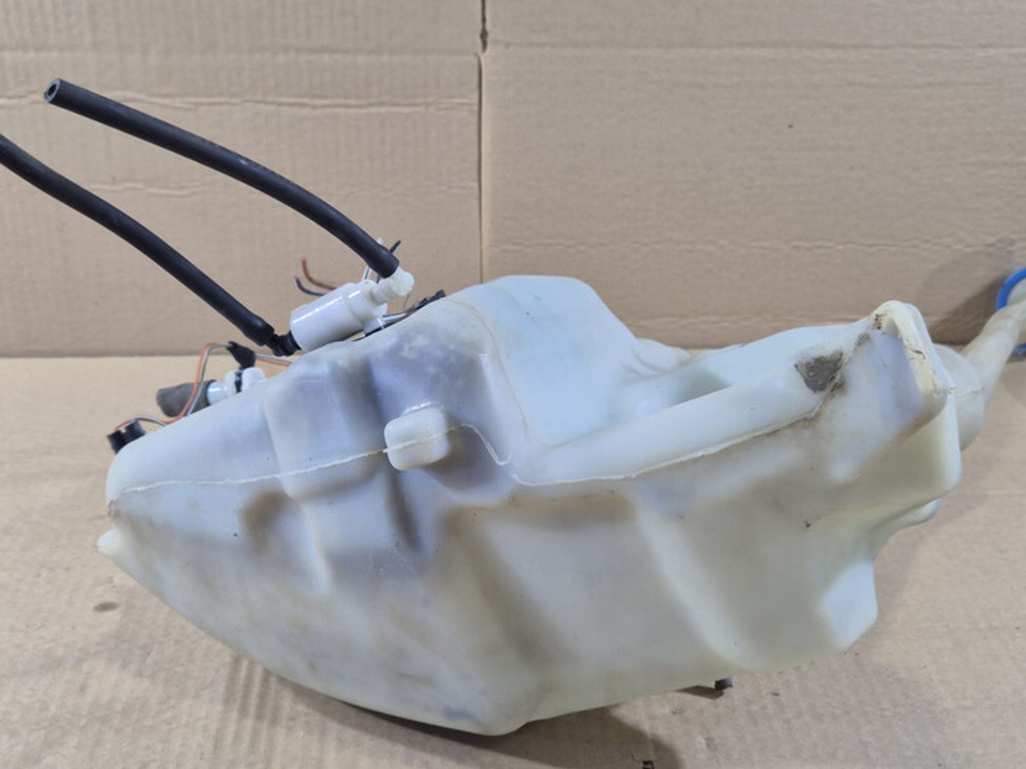 https://ycs.partsauto.market/partsauto-images/thmbs/78ee0fb3787e2dce013ed29fc8a1120c/46f2a4e01a7a56730890f5febf94b2a5/0f39684fb1eae5475f4e7caacf1a9967.jpg