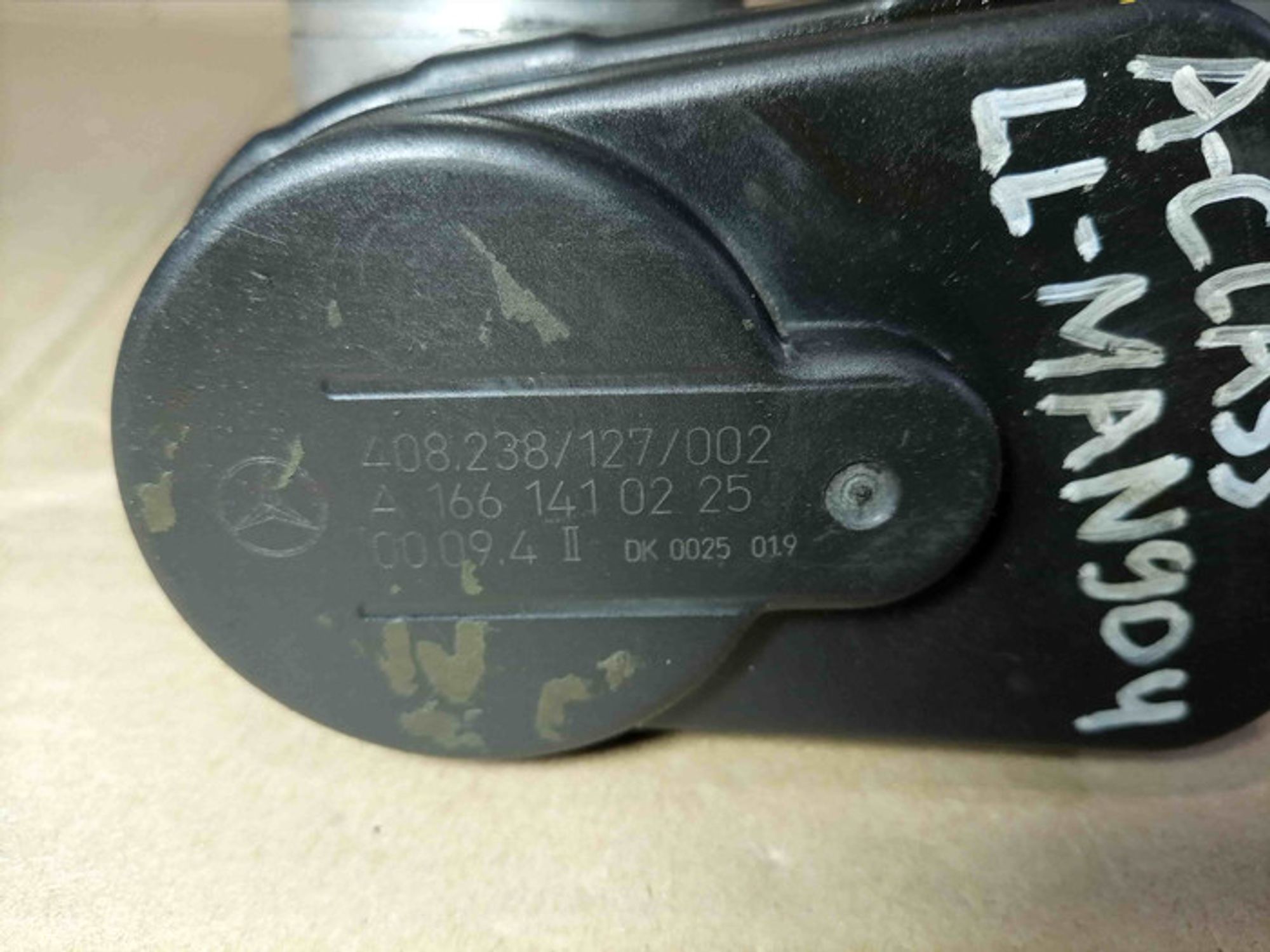 https://ycs.partsauto.market/partsauto-images/thmbs/78ee0fb3787e2dce013ed29fc8a1120c/47c3fa39f8d635b1b93e2a9e811ae2a4/345618981a23492cd6a3193d318f97c1.jpg