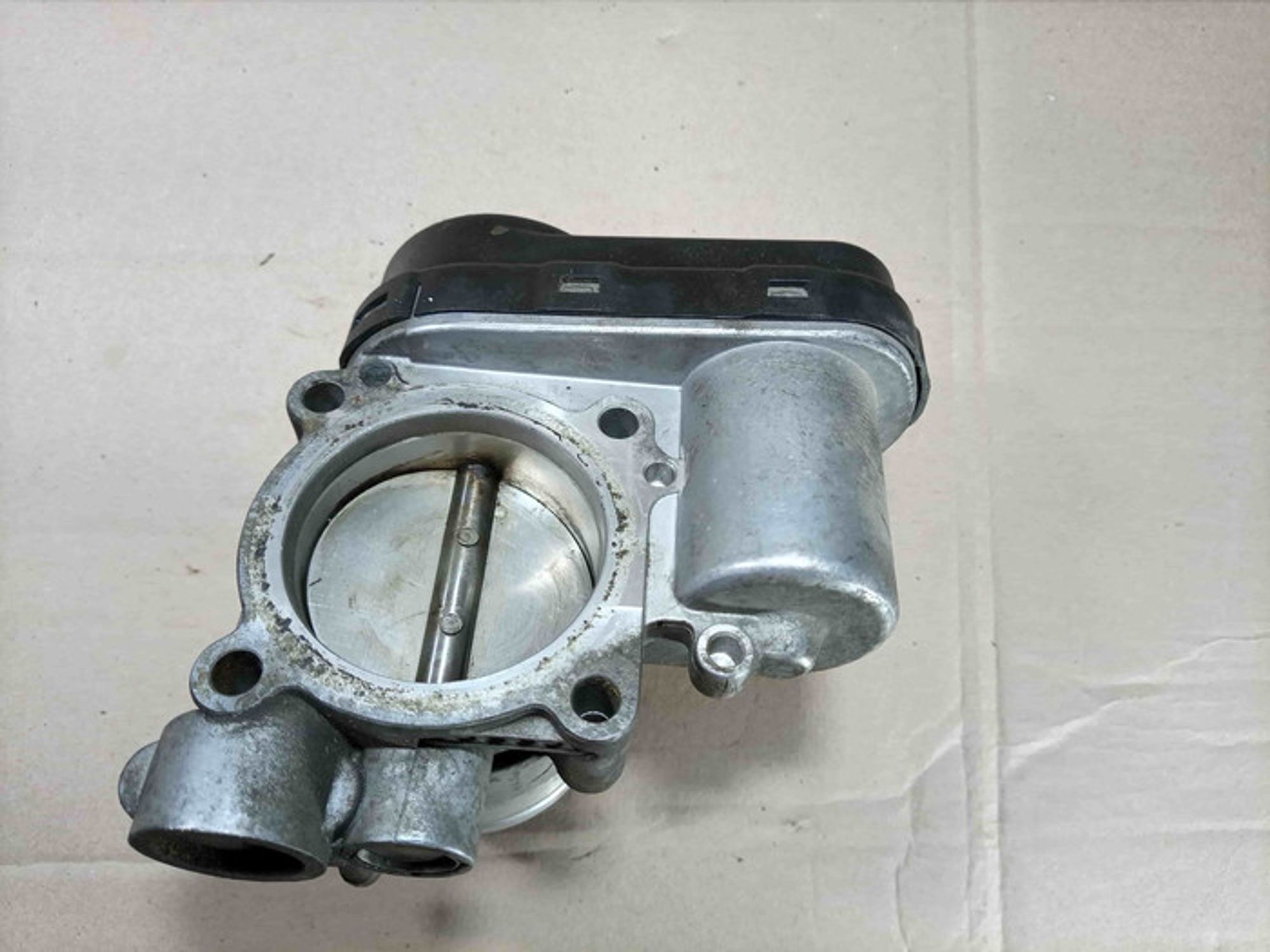 https://ycs.partsauto.market/partsauto-images/thmbs/78ee0fb3787e2dce013ed29fc8a1120c/47c3fa39f8d635b1b93e2a9e811ae2a4/fee4508e99ea92f26acae1b74525fa60.jpg