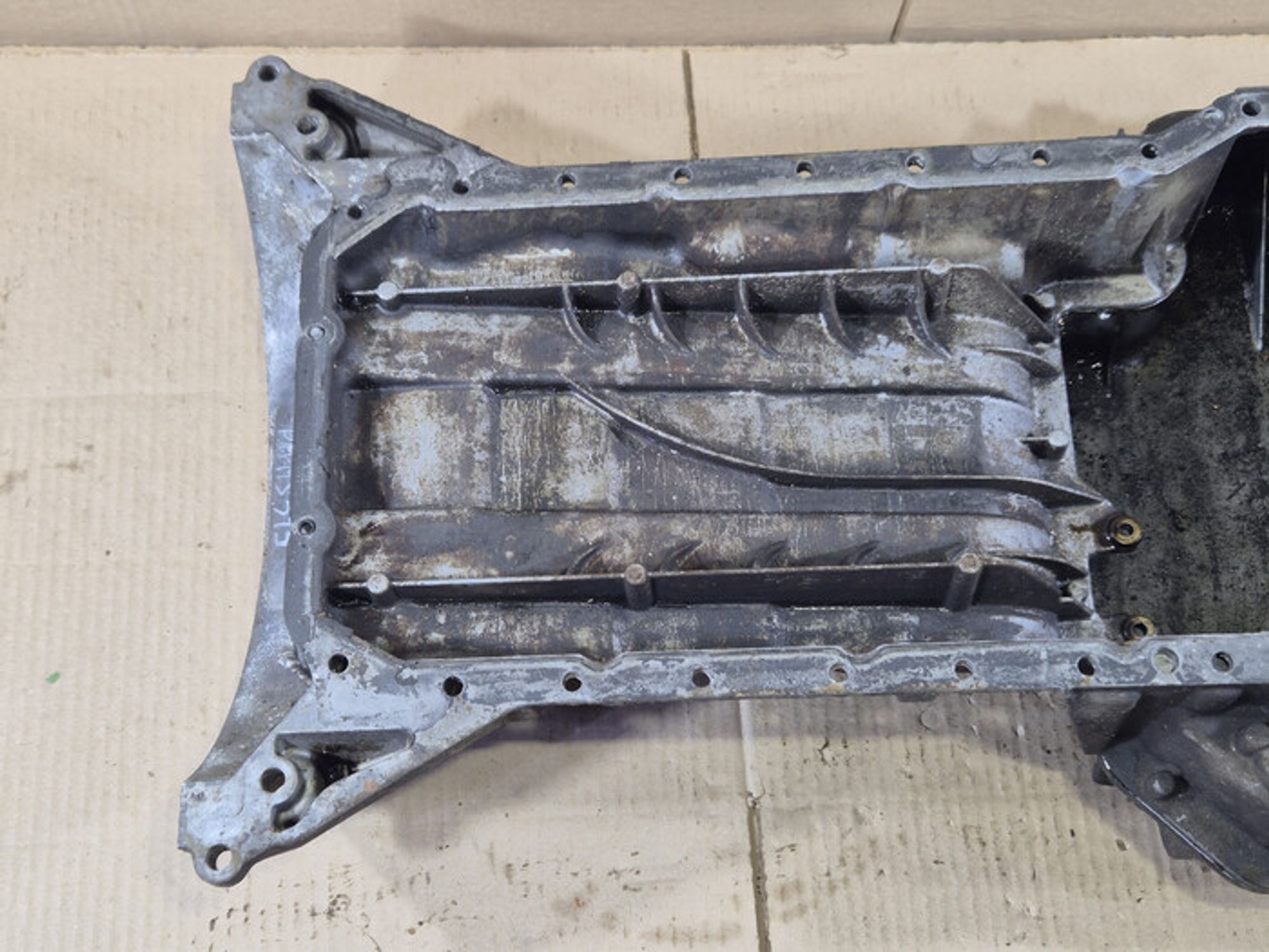 https://ycs.partsauto.market/partsauto-images/thmbs/78ee0fb3787e2dce013ed29fc8a1120c/48e8c3cda39426bf77c07488e8e349d0/85aa5147abd8af2612f2dd8ff2c423a1.jpg