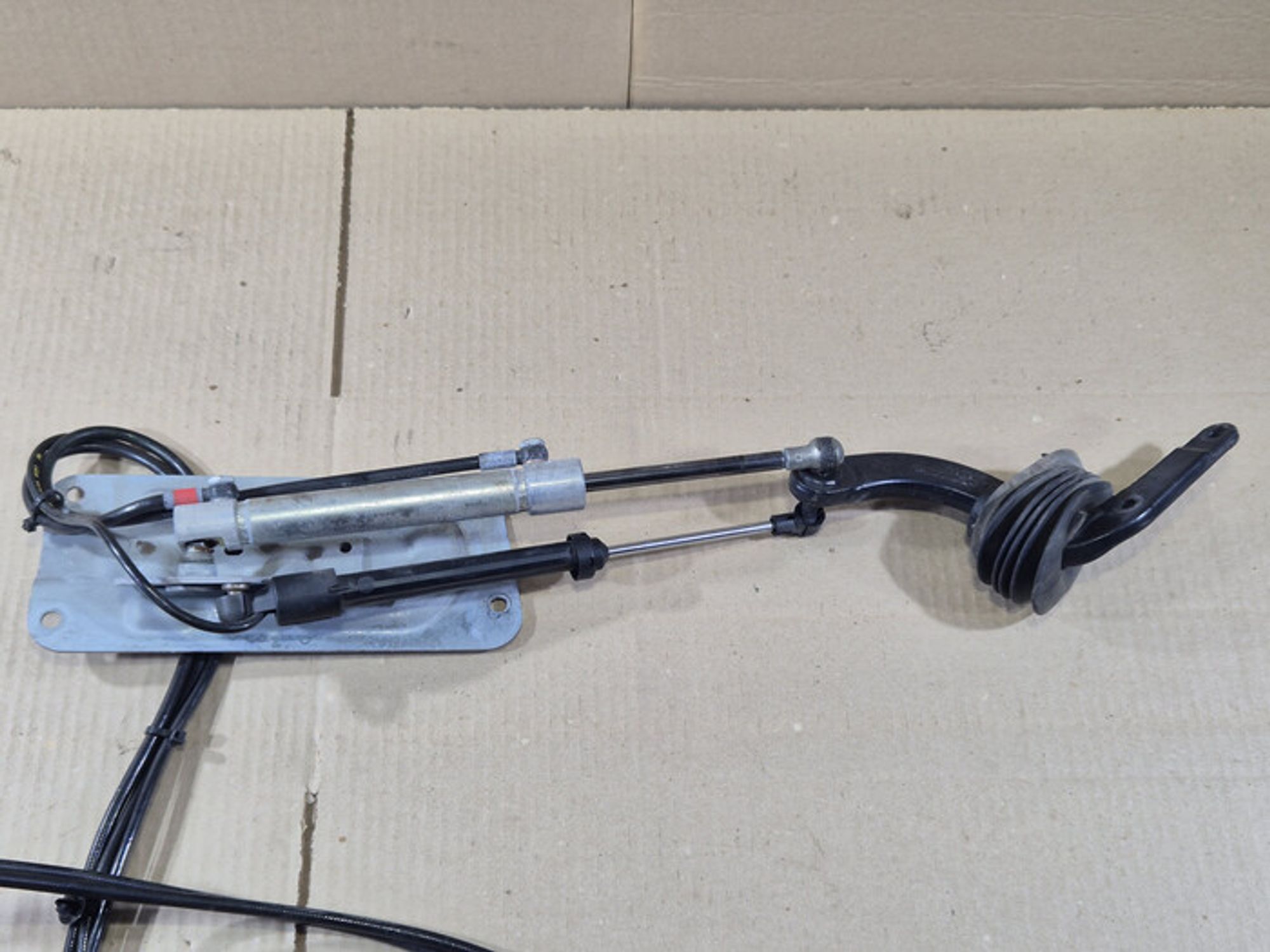 https://ycs.partsauto.market/partsauto-images/thmbs/78ee0fb3787e2dce013ed29fc8a1120c/4921424a9b2ef41090a09d1e5a438660/49b87bd7dd4d9d18213ee7c4b86d4b5e.jpg