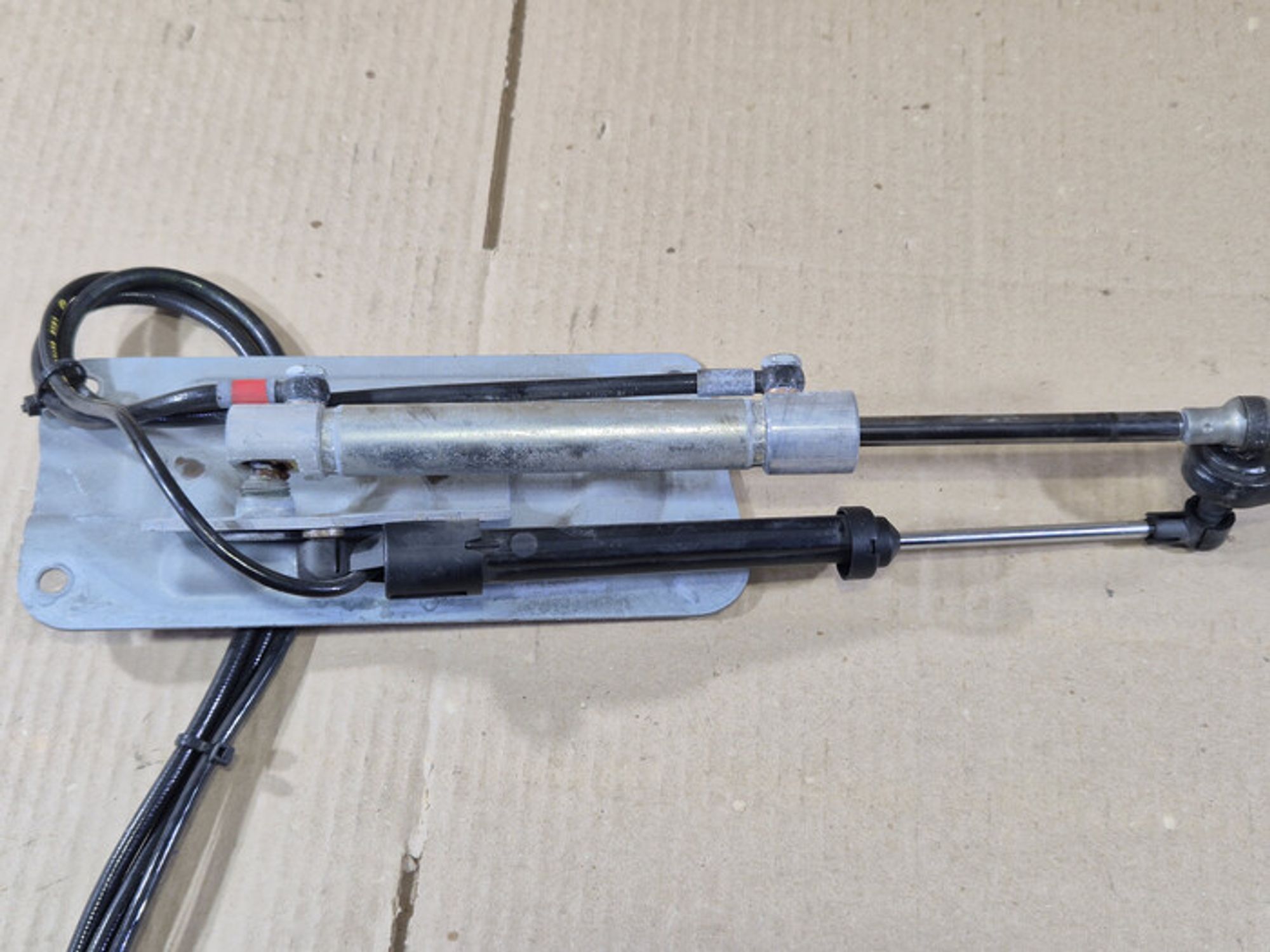 https://ycs.partsauto.market/partsauto-images/thmbs/78ee0fb3787e2dce013ed29fc8a1120c/4921424a9b2ef41090a09d1e5a438660/9c86620254e3750294ba4865bece36f0.jpg