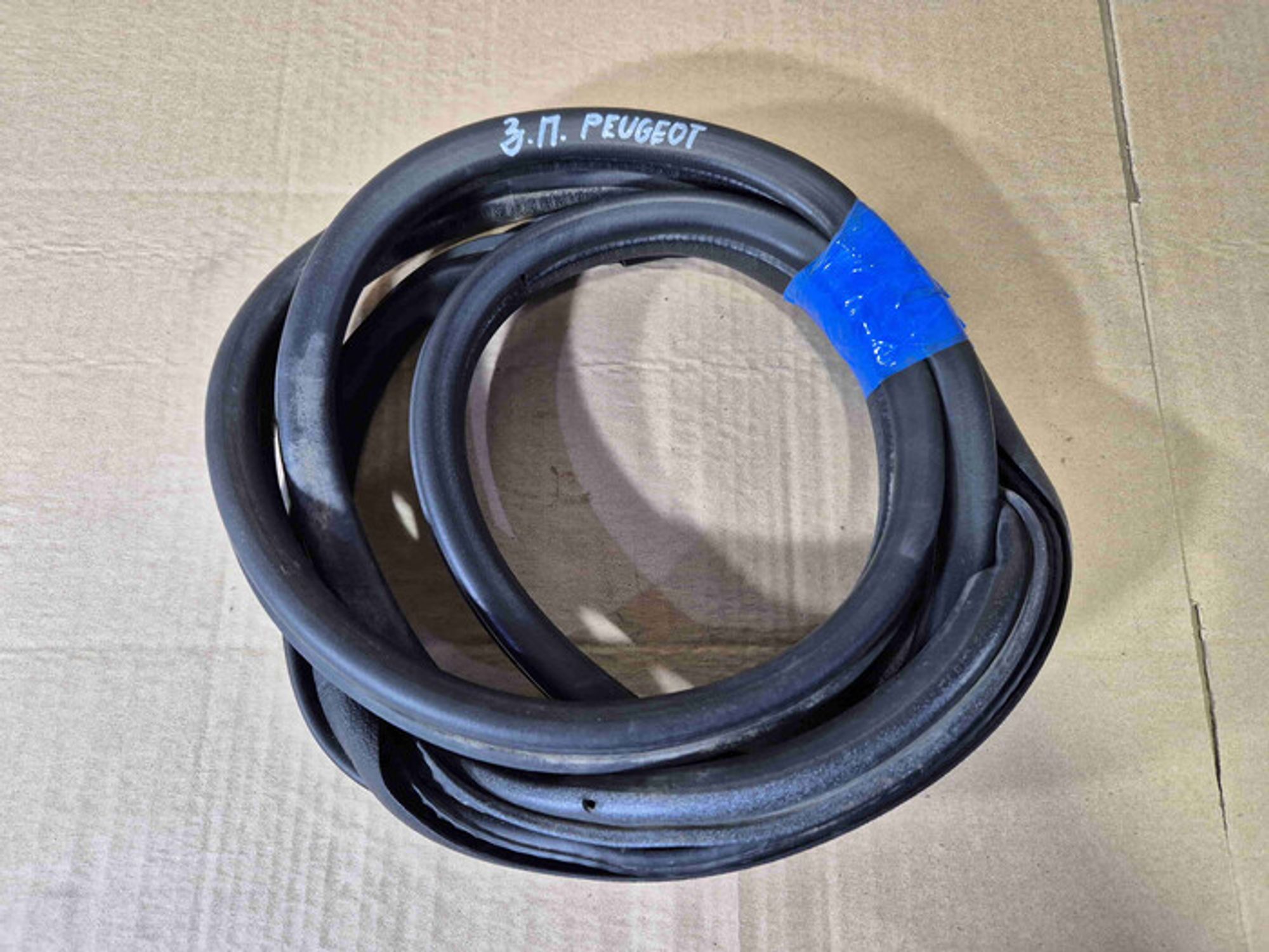 https://ycs.partsauto.market/partsauto-images/thmbs/78ee0fb3787e2dce013ed29fc8a1120c/4932e653eb51ad2d38cc48d0f3986e6b/977f61b41c82b219e6fe20f67a3ac245.jpg