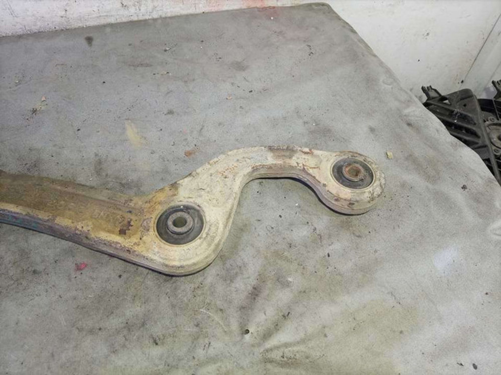 https://ycs.partsauto.market/partsauto-images/thmbs/78ee0fb3787e2dce013ed29fc8a1120c/4b03507e558fa6a1ad065e5cbe8dbe07/c204f3fe30b081a02506593cf282246e.jpg
