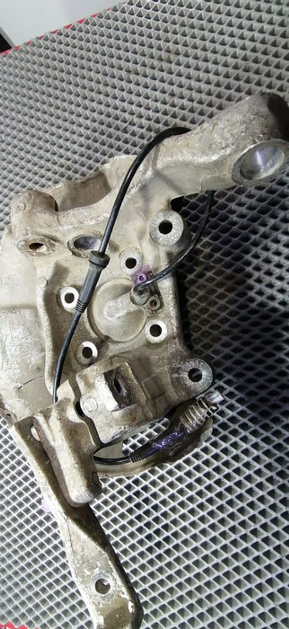 https://ycs.partsauto.market/partsauto-images/thmbs/78ee0fb3787e2dce013ed29fc8a1120c/4bc4d5451adf92efdc41839d4fa8c3f0/bb9e1b43c955d5b1fd1889cca336f8cb.jpg