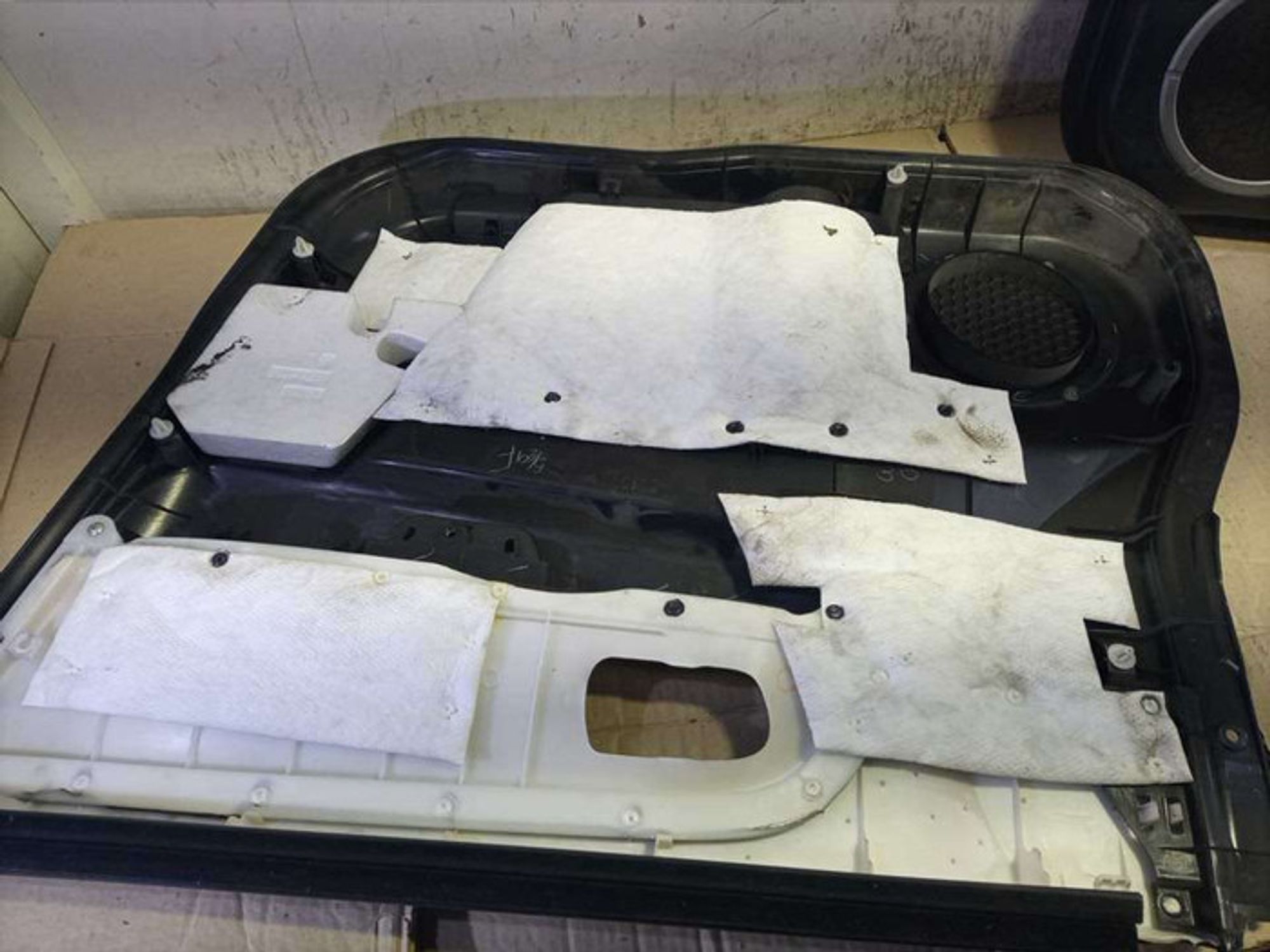 https://ycs.partsauto.market/partsauto-images/thmbs/78ee0fb3787e2dce013ed29fc8a1120c/4c6a7a31afeb94f7be69100a97443a30/b53fe7ae2c88816e09a9148554d51a4f.jpg