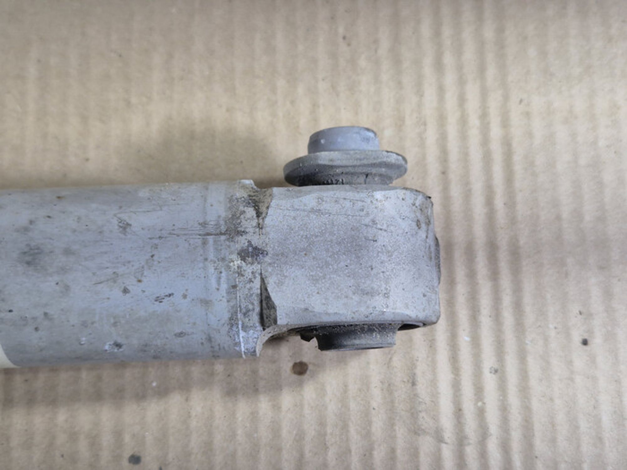https://ycs.partsauto.market/partsauto-images/thmbs/78ee0fb3787e2dce013ed29fc8a1120c/4c96de31419f7033d63be7ec5856bffb/f8f311b140ec61b98aa5bec0733b16a7.jpg