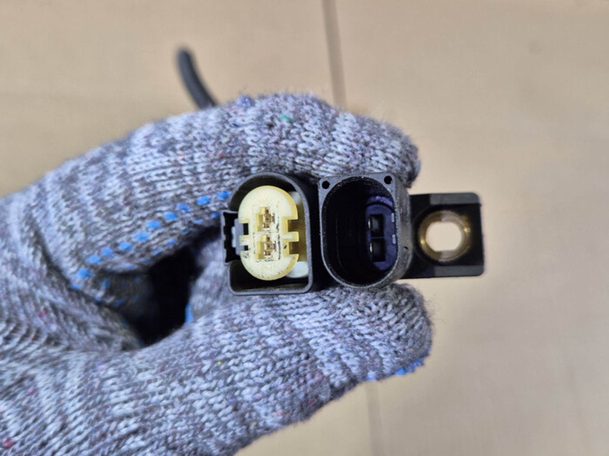 https://ycs.partsauto.market/partsauto-images/thmbs/78ee0fb3787e2dce013ed29fc8a1120c/4c9916e8c967595b5b80745f1794cbf5/73da1558d045fcfd982e5d2fd92adc27.jpg