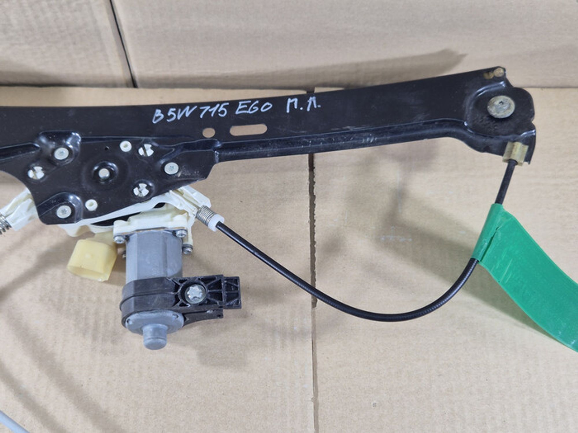 https://ycs.partsauto.market/partsauto-images/thmbs/78ee0fb3787e2dce013ed29fc8a1120c/4c9da3119a10cffd18215c0b0c019d2c/48684492258cf01bc5704c82c1f49381.jpg