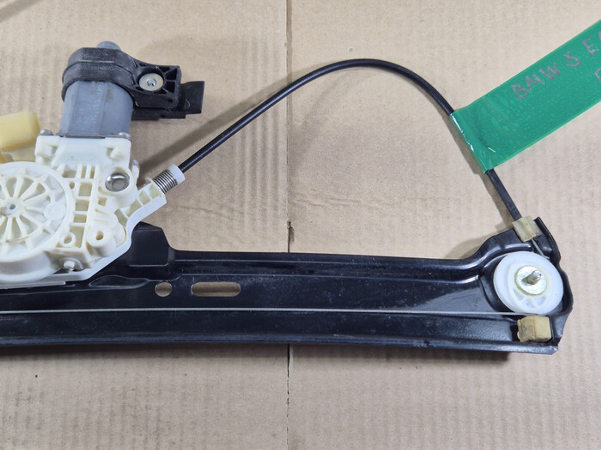 https://ycs.partsauto.market/partsauto-images/thmbs/78ee0fb3787e2dce013ed29fc8a1120c/4c9da3119a10cffd18215c0b0c019d2c/a893109033c4806b2cb345f7c494cc6f.jpg