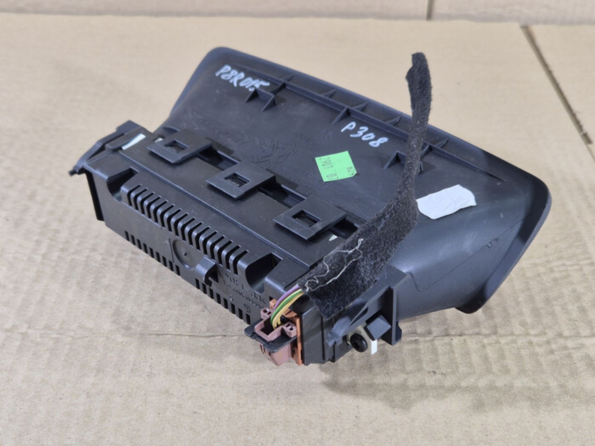 https://ycs.partsauto.market/partsauto-images/thmbs/78ee0fb3787e2dce013ed29fc8a1120c/4db8fe1910936200ab2b467d898cb659/4ada2d9f7dfef8d1d7b0a79299045e4d.jpg