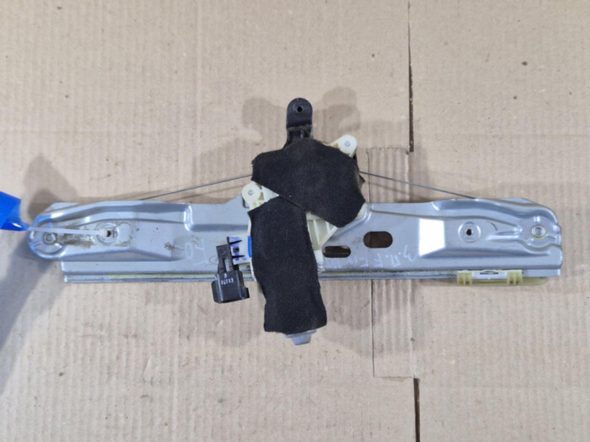 https://ycs.partsauto.market/partsauto-images/thmbs/78ee0fb3787e2dce013ed29fc8a1120c/51794b03a8f857ea6a1dfb0395ca13f7/aa95890f3ee01397d94431625d70d8b7.jpg