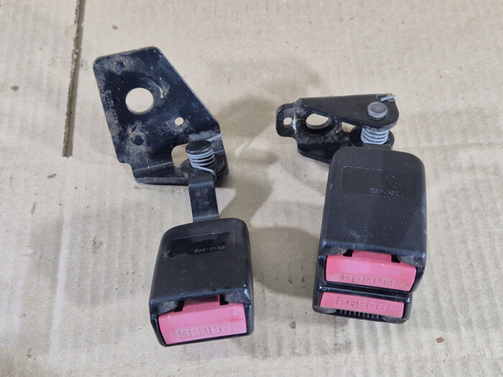 https://ycs.partsauto.market/partsauto-images/thmbs/78ee0fb3787e2dce013ed29fc8a1120c/51e2f3239729bda5aecc146a200de5f0/a117dd034f7e3a123cdbfd40bd20fcad.jpg