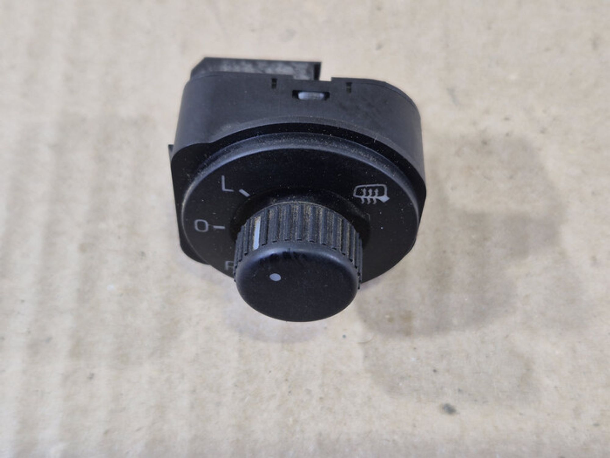 https://ycs.partsauto.market/partsauto-images/thmbs/78ee0fb3787e2dce013ed29fc8a1120c/522643fddaa3768f1adc312ad7e286ff/af8b1d9a68b36ab83a1f1080b30b8fa1.jpg
