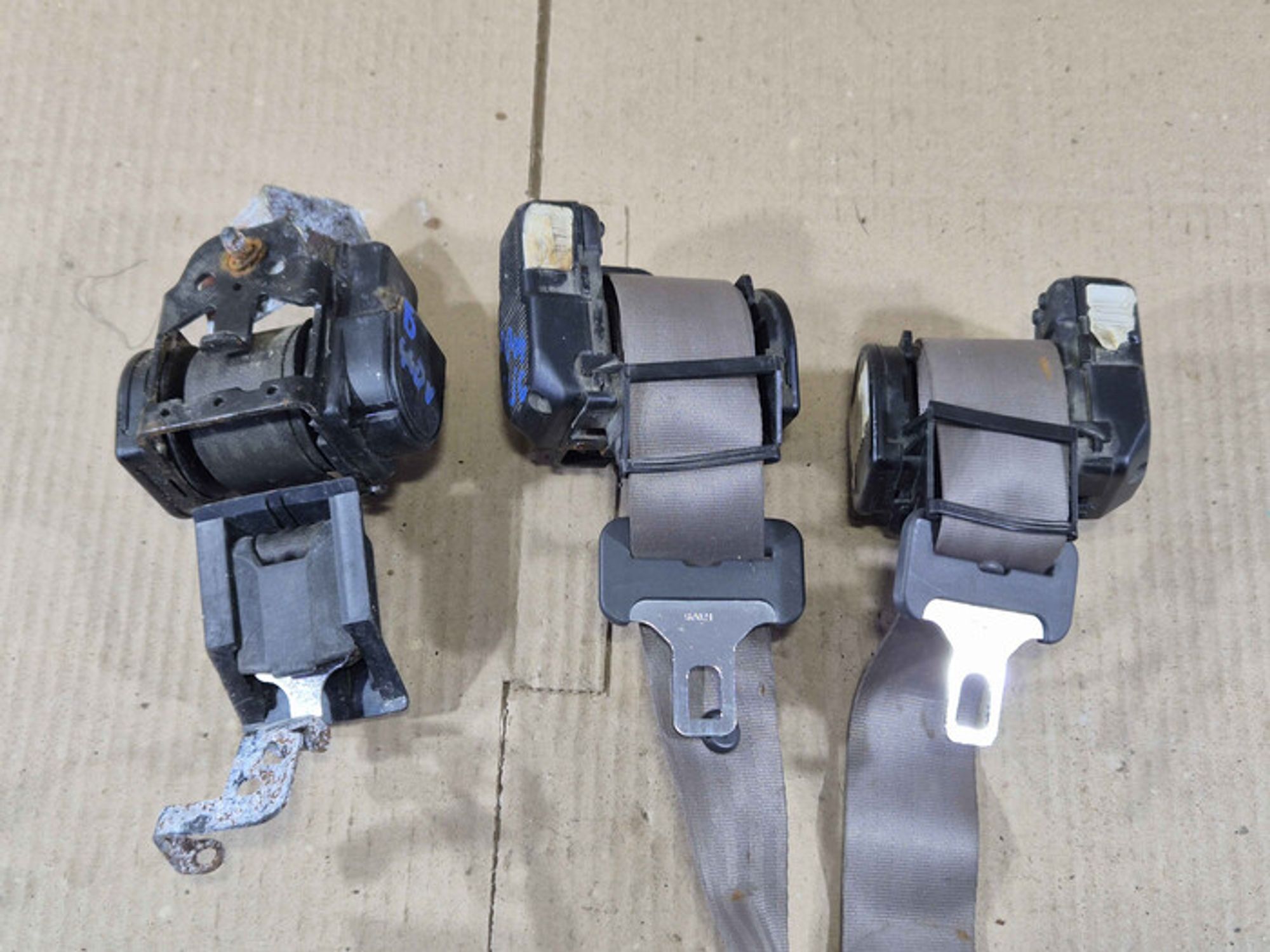 https://ycs.partsauto.market/partsauto-images/thmbs/78ee0fb3787e2dce013ed29fc8a1120c/5393da2fc7f501b15f16ab12ce799fc6/1fc252a9c8cfc0bbb2294da6ba893cd9.jpg