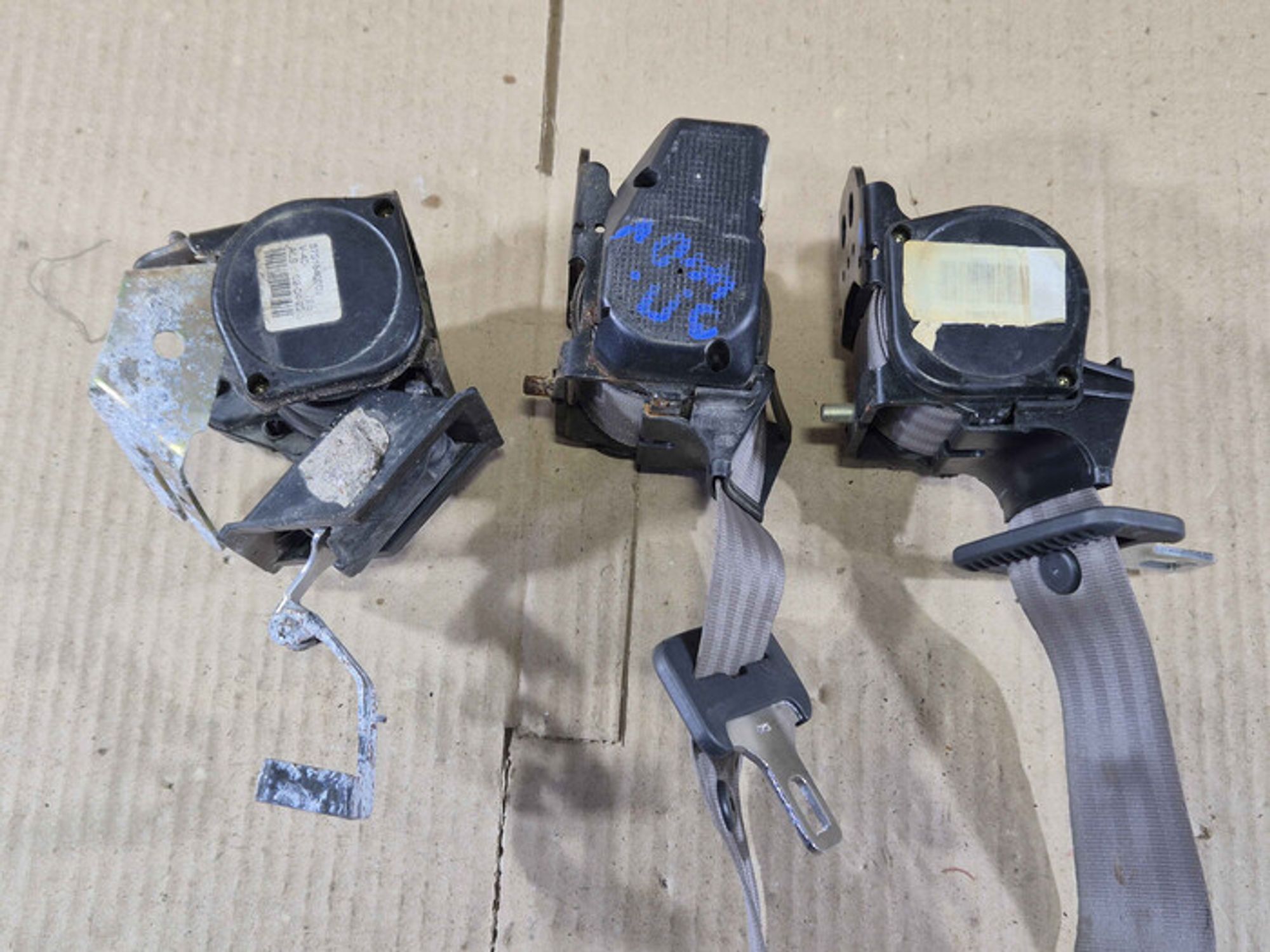 https://ycs.partsauto.market/partsauto-images/thmbs/78ee0fb3787e2dce013ed29fc8a1120c/5393da2fc7f501b15f16ab12ce799fc6/8bbb69e475ed274c3329586f374840fa.jpg