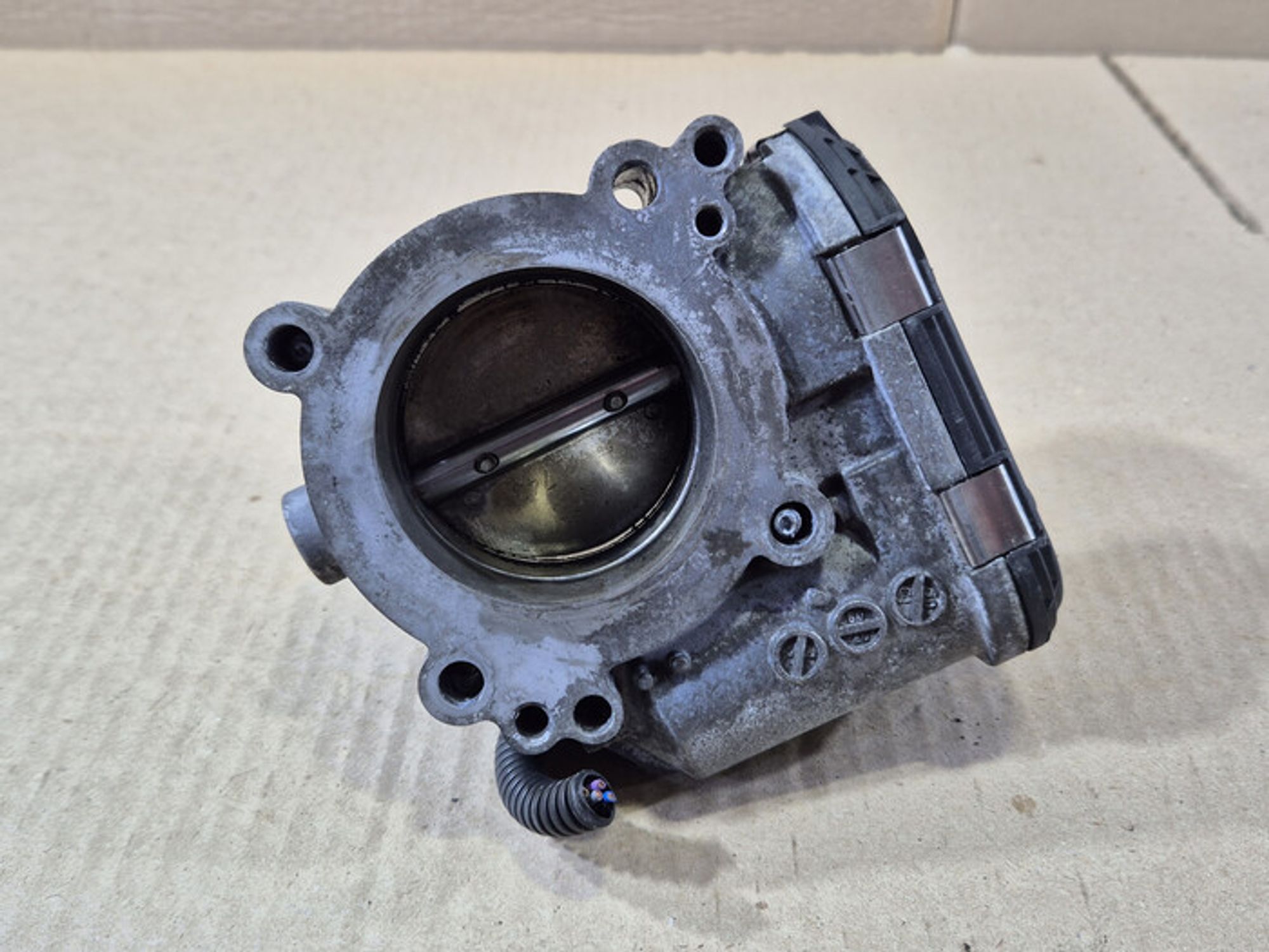 https://ycs.partsauto.market/partsauto-images/thmbs/78ee0fb3787e2dce013ed29fc8a1120c/54942b5127626c9f2e031c50a97755e8/18ed02520a12879ec590060738a96c13.jpg