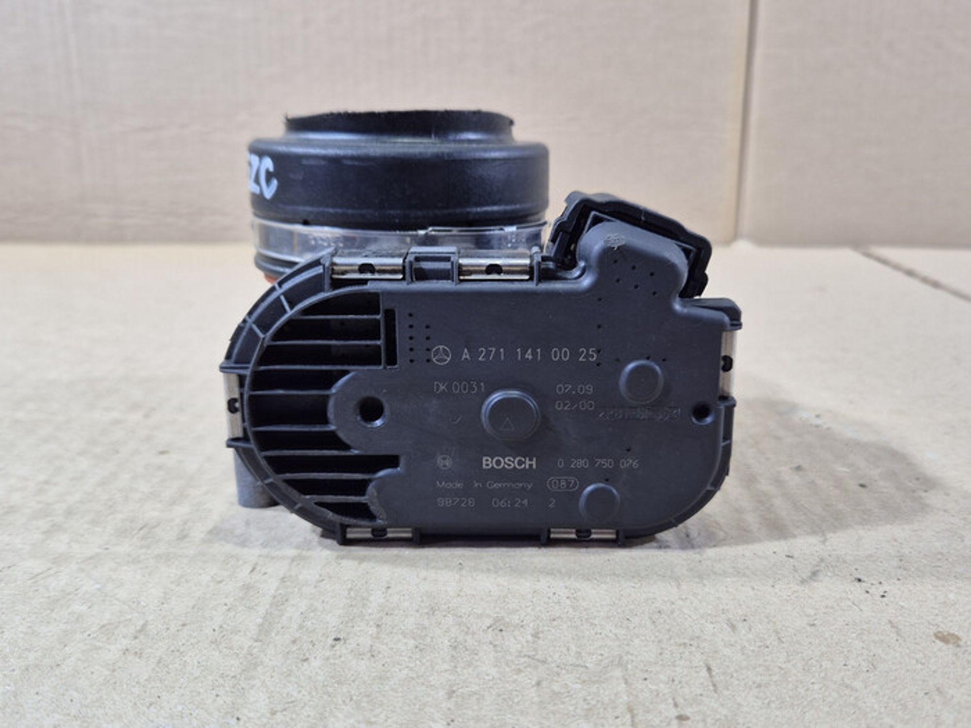 https://ycs.partsauto.market/partsauto-images/thmbs/78ee0fb3787e2dce013ed29fc8a1120c/54942b5127626c9f2e031c50a97755e8/1d2c1a9a799284f7f8f3a7c739a4e6fc.jpg